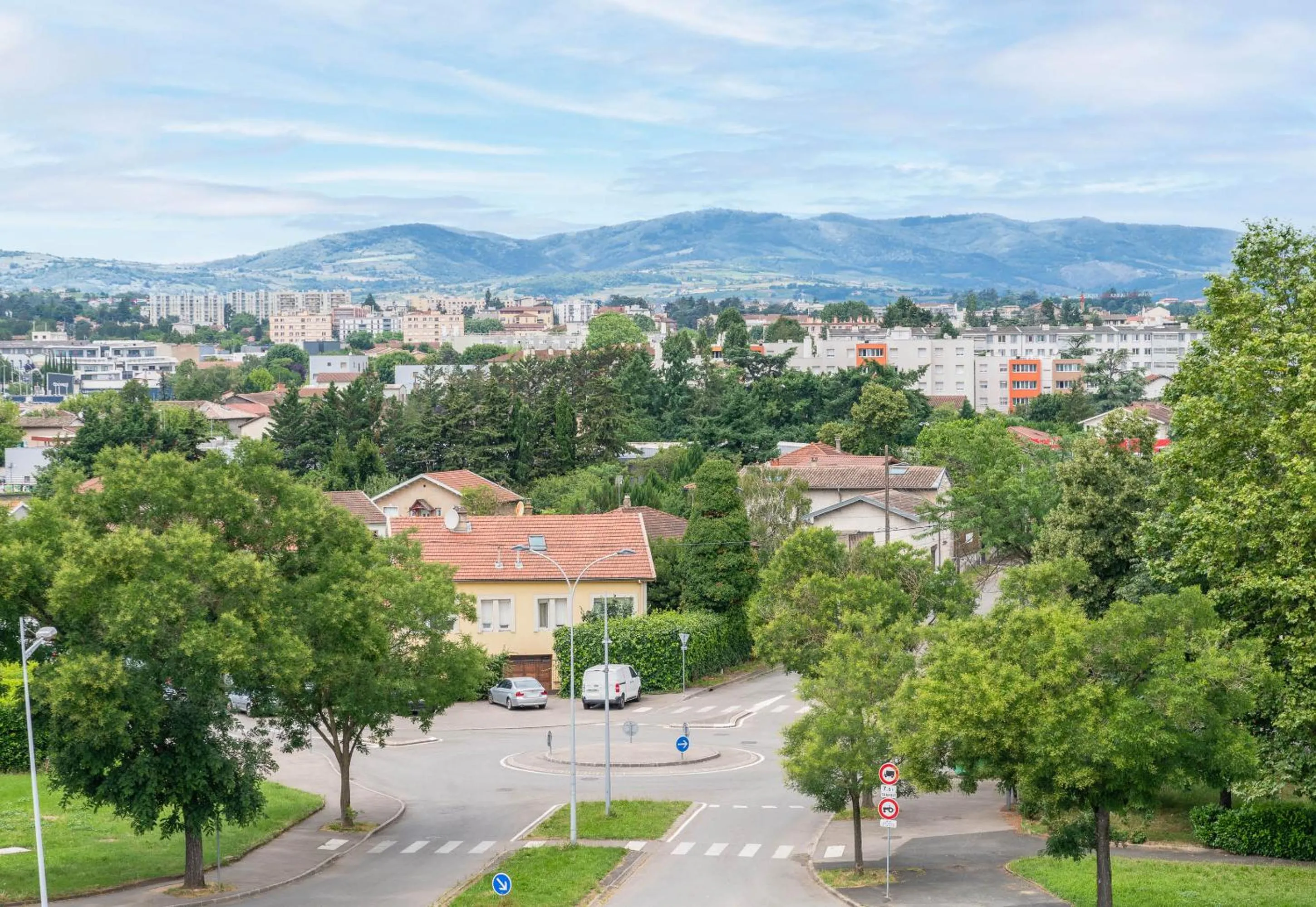 City view in B&B HOTEL Villefranche-sur-Saône Sud