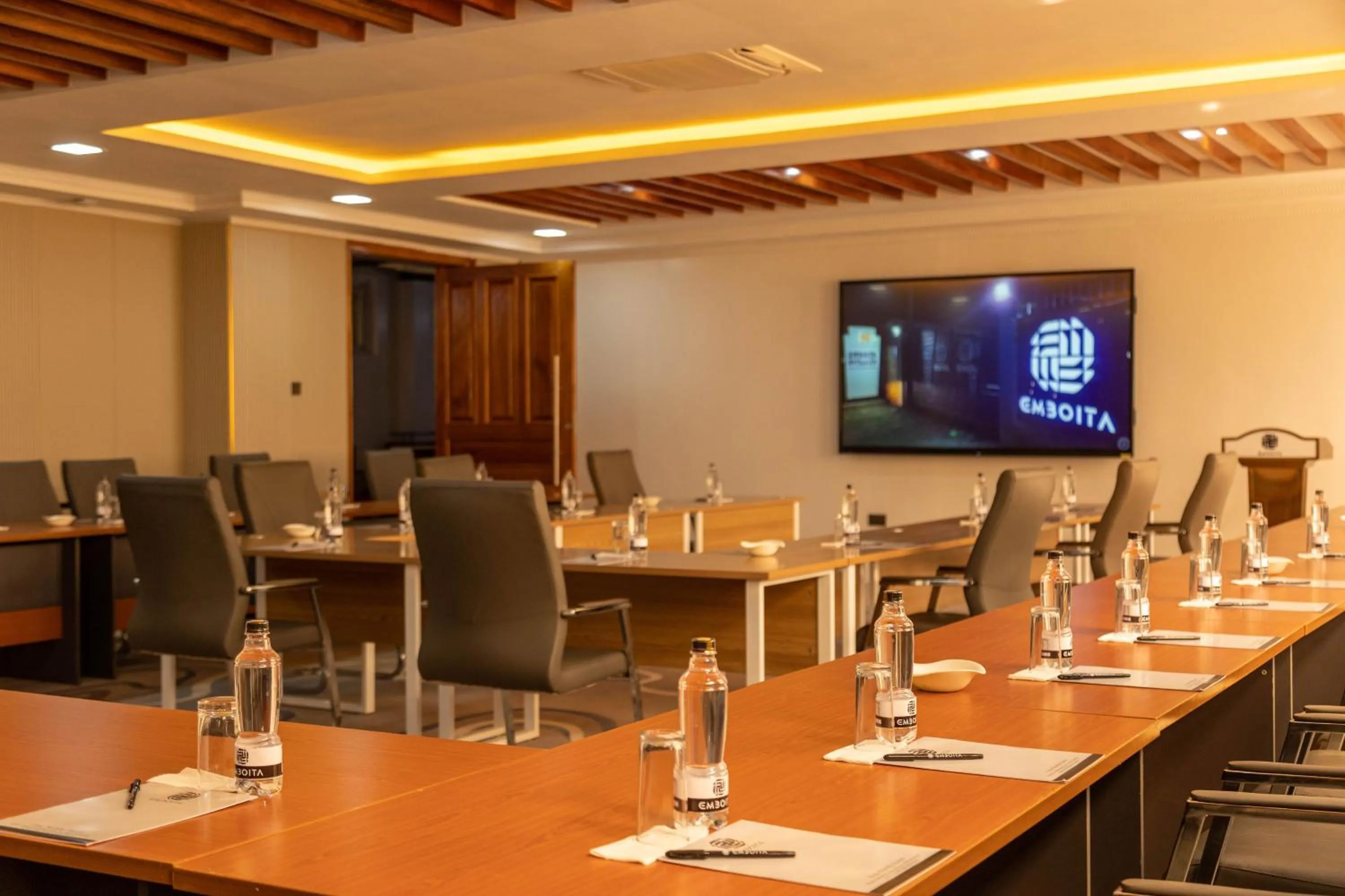 Emboita Hotel Limited