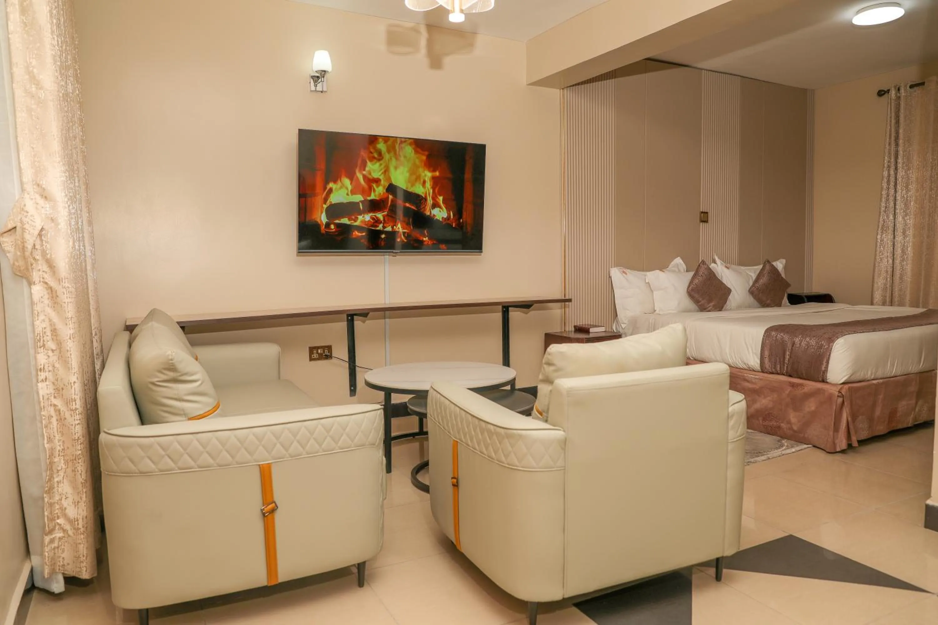 Emboita Hotel Limited