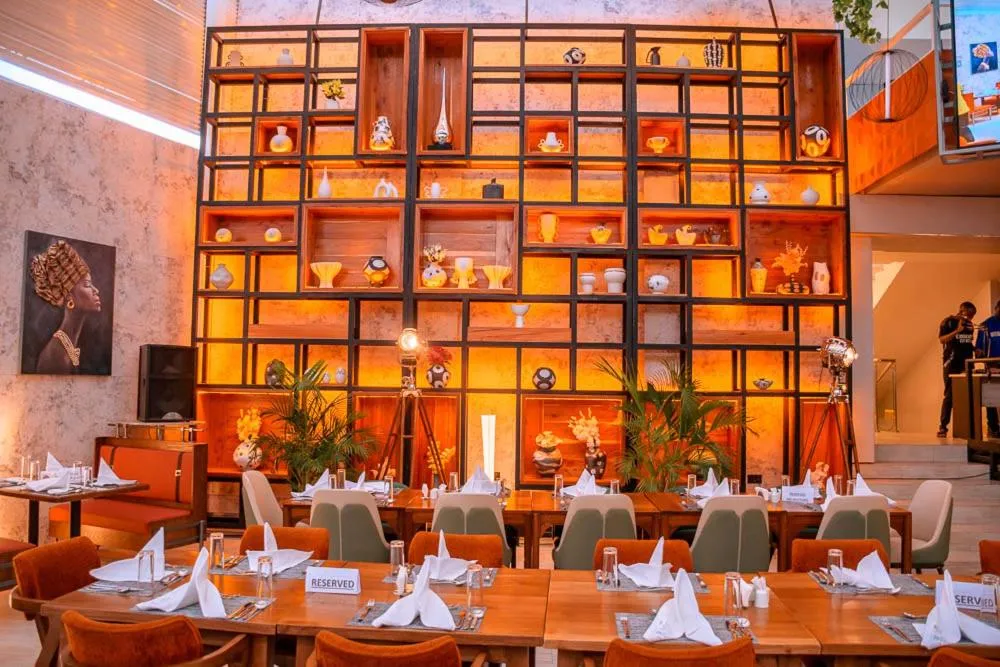 Emboita Hotel Limited