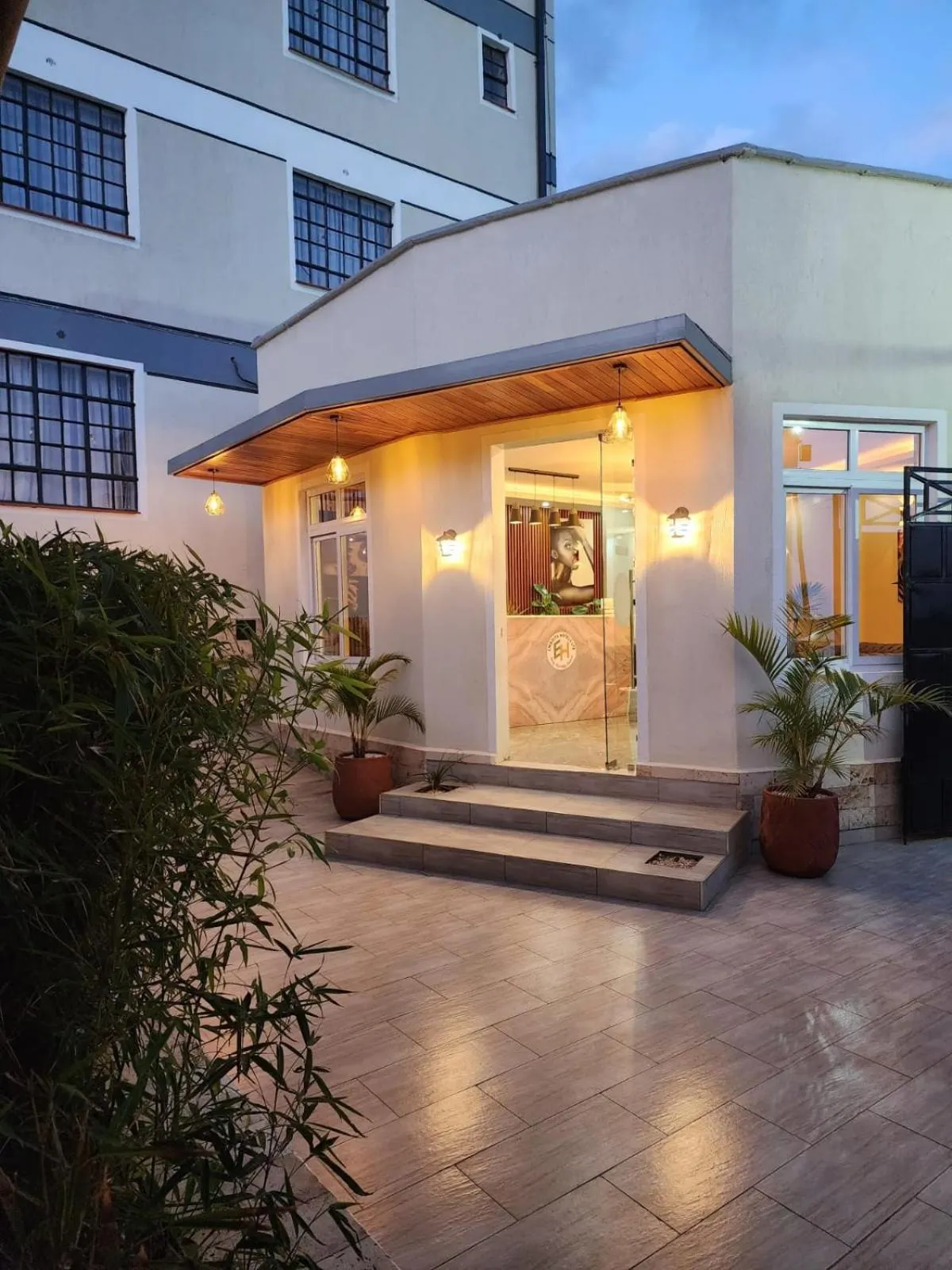 Emboita Hotel Limited