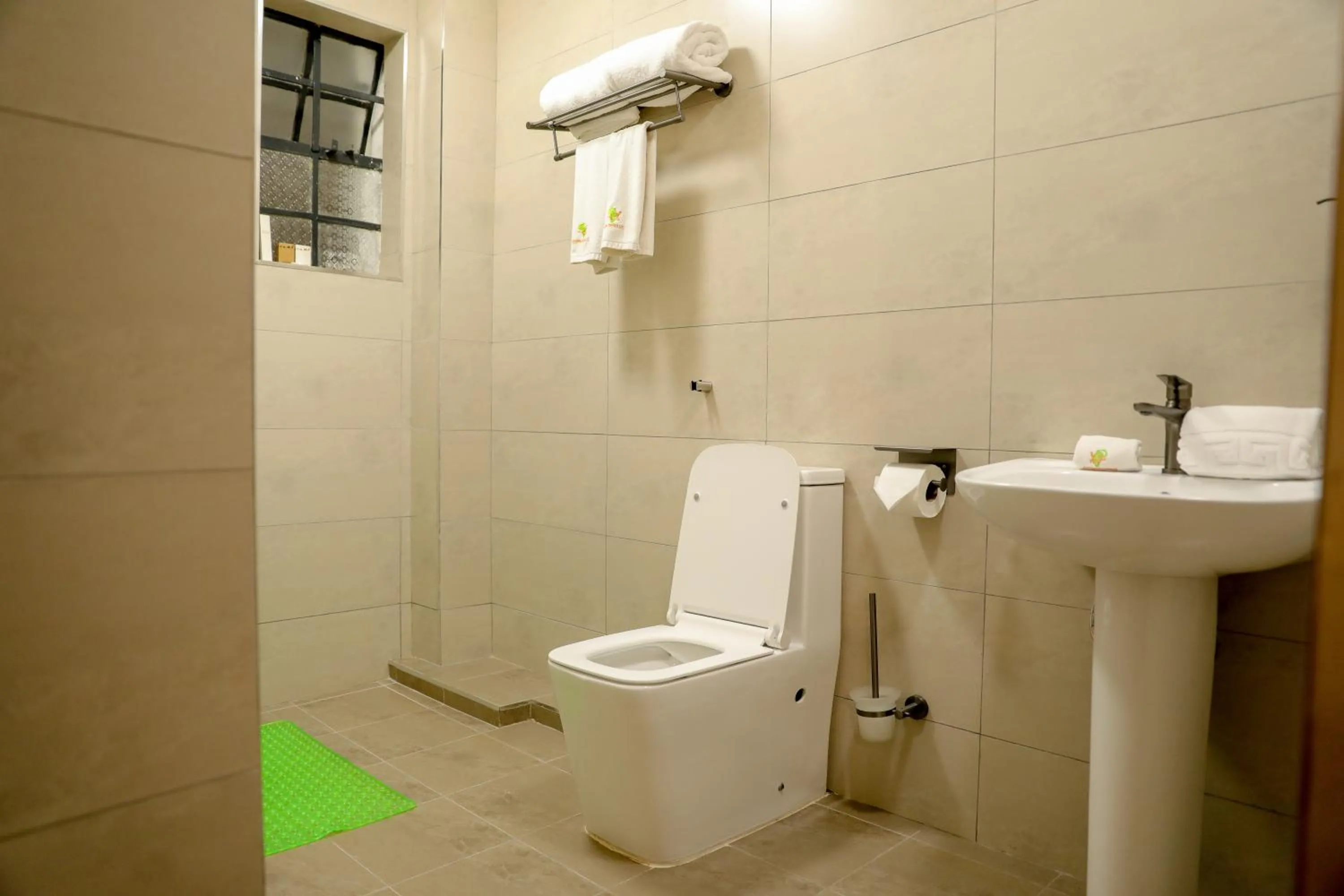 Emboita Hotel Limited