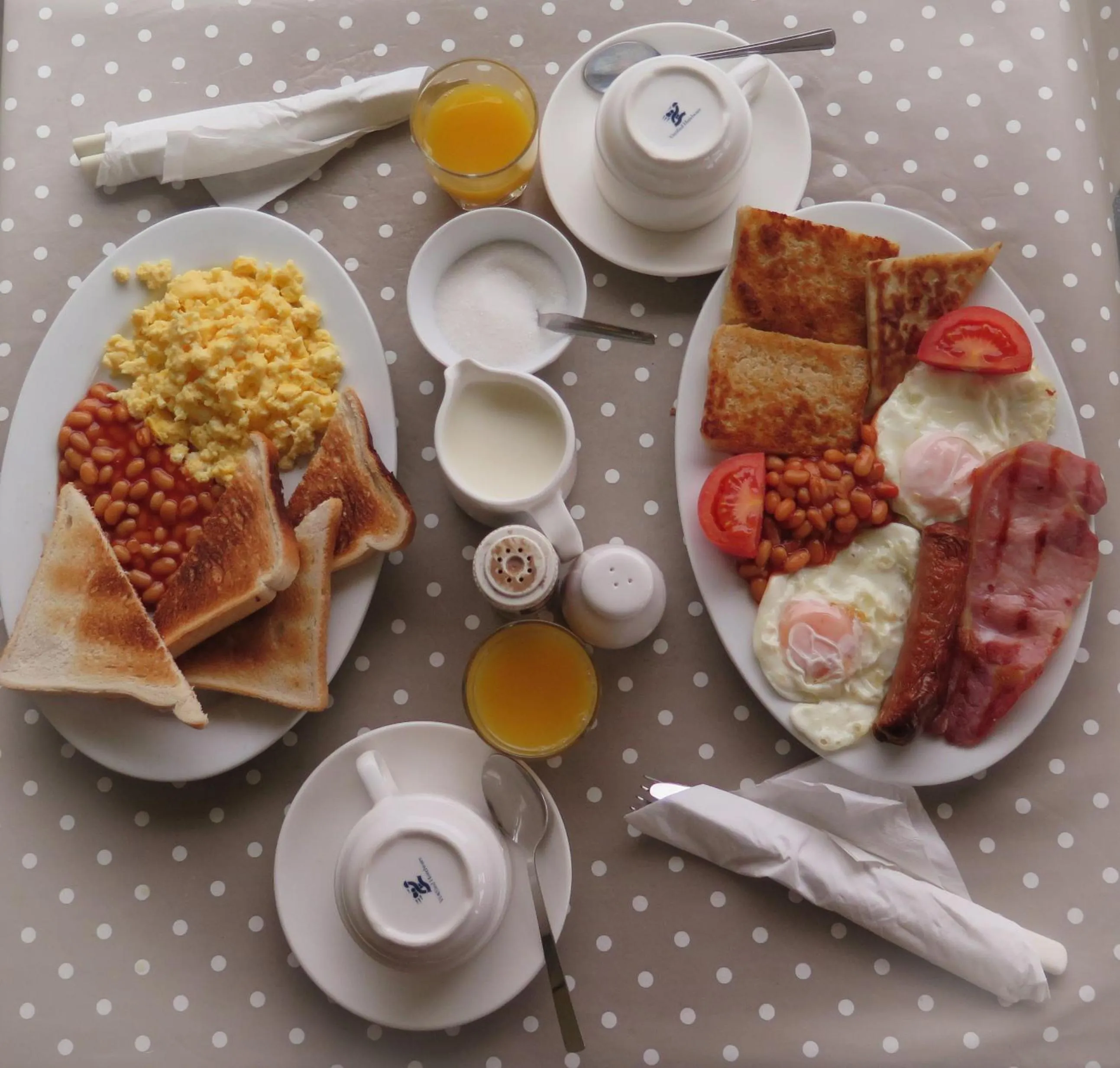 Breakfast in Glen Haven Bed and Breakfast