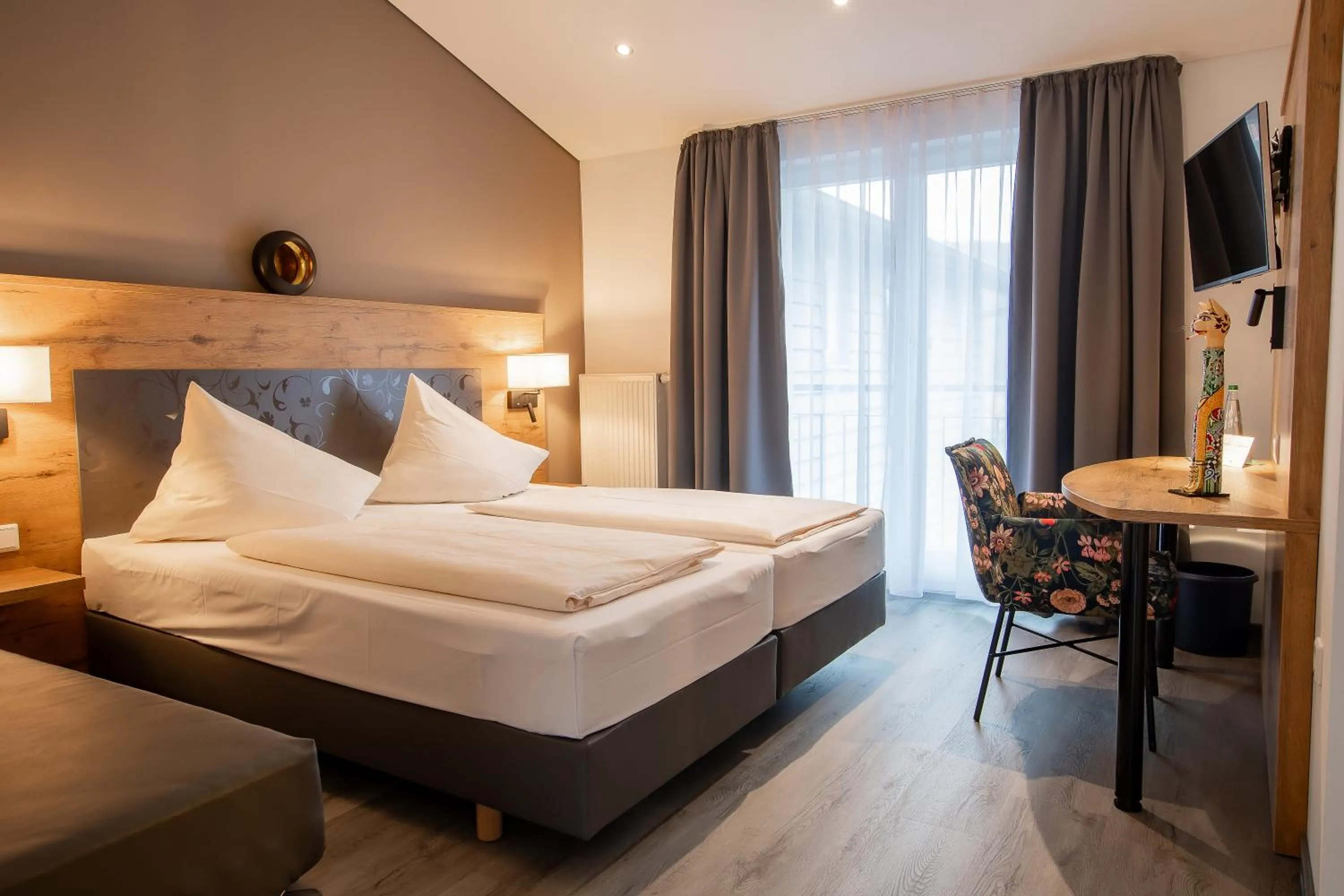 Bed in Hotel & Restaurant Bestenheider Stuben