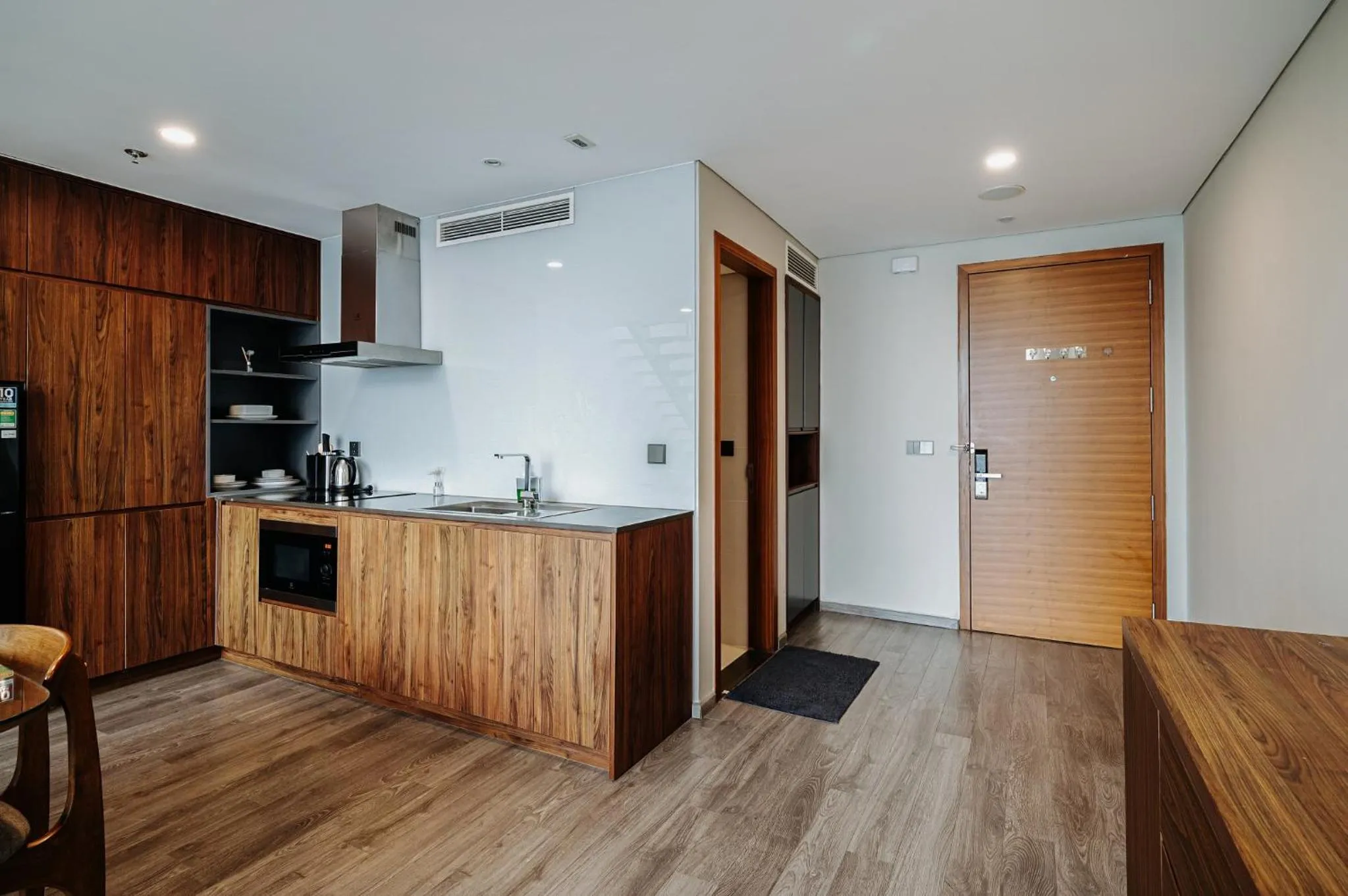 Kitchen or kitchenette in PentStudio Duplex Apartment