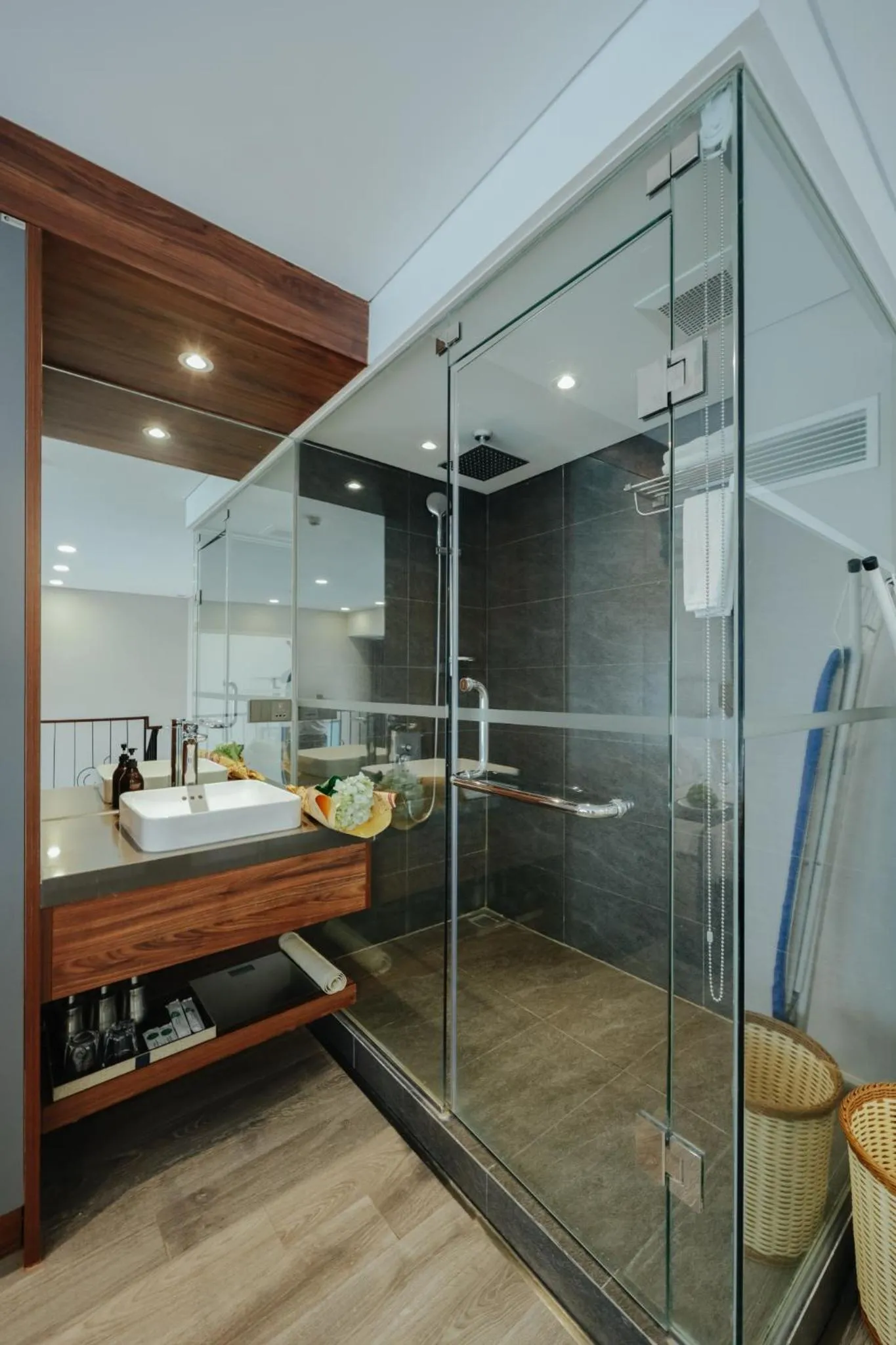 Shower in PentStudio Duplex Apartment