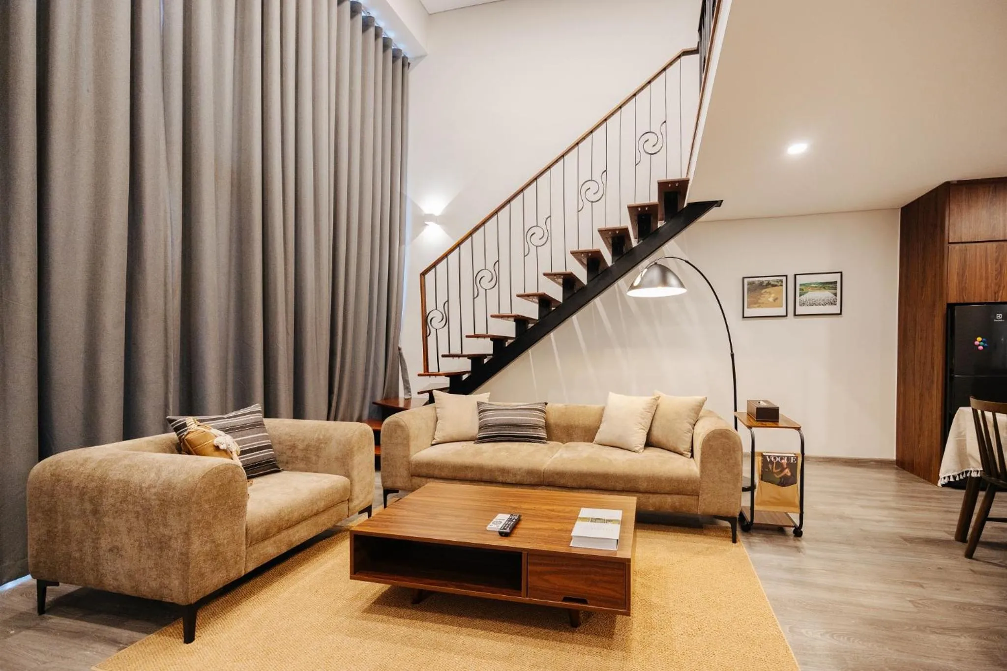 TV and multimedia in PentStudio Duplex Apartment