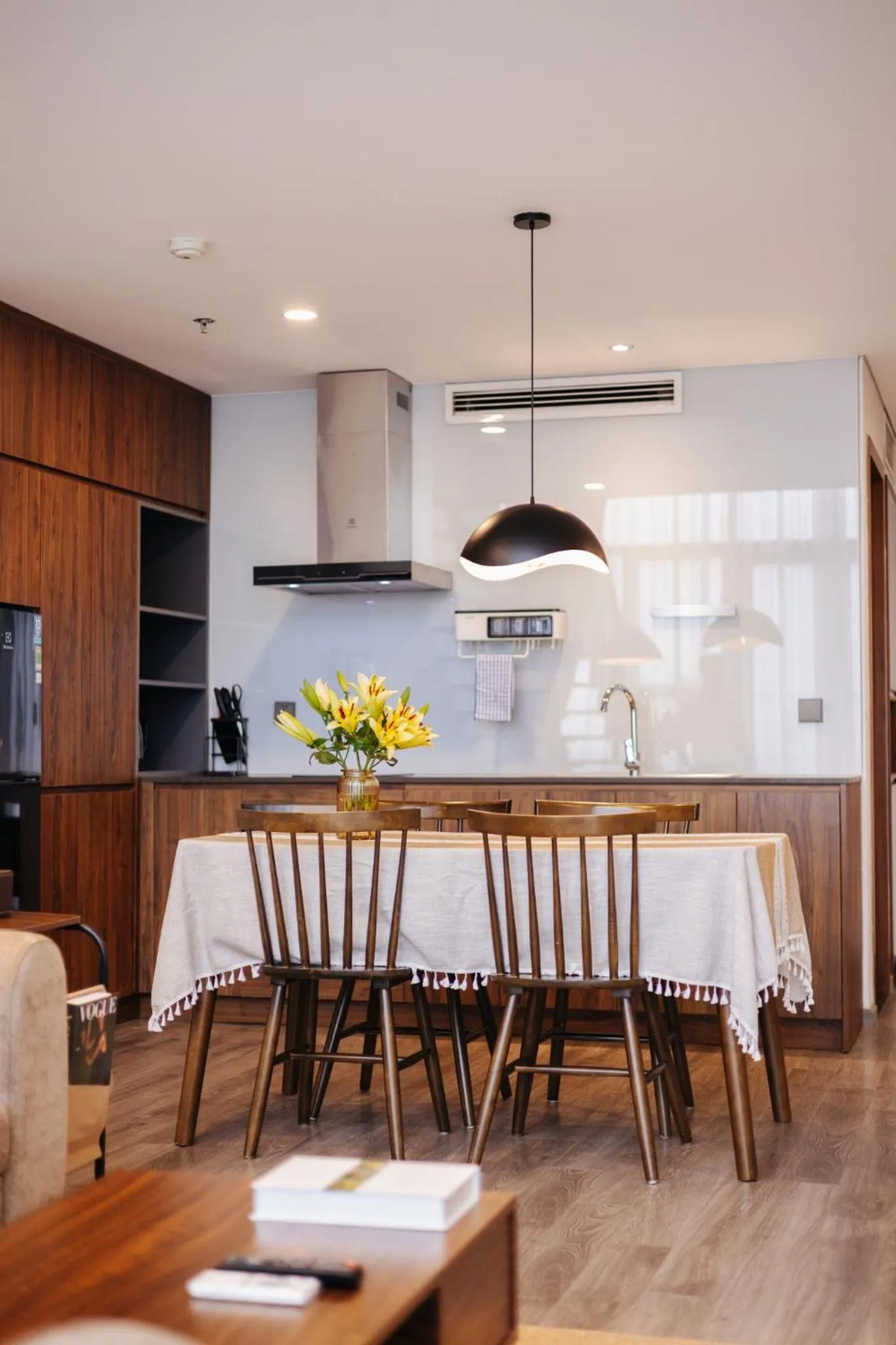 Kitchen or kitchenette in PentStudio Duplex Apartment