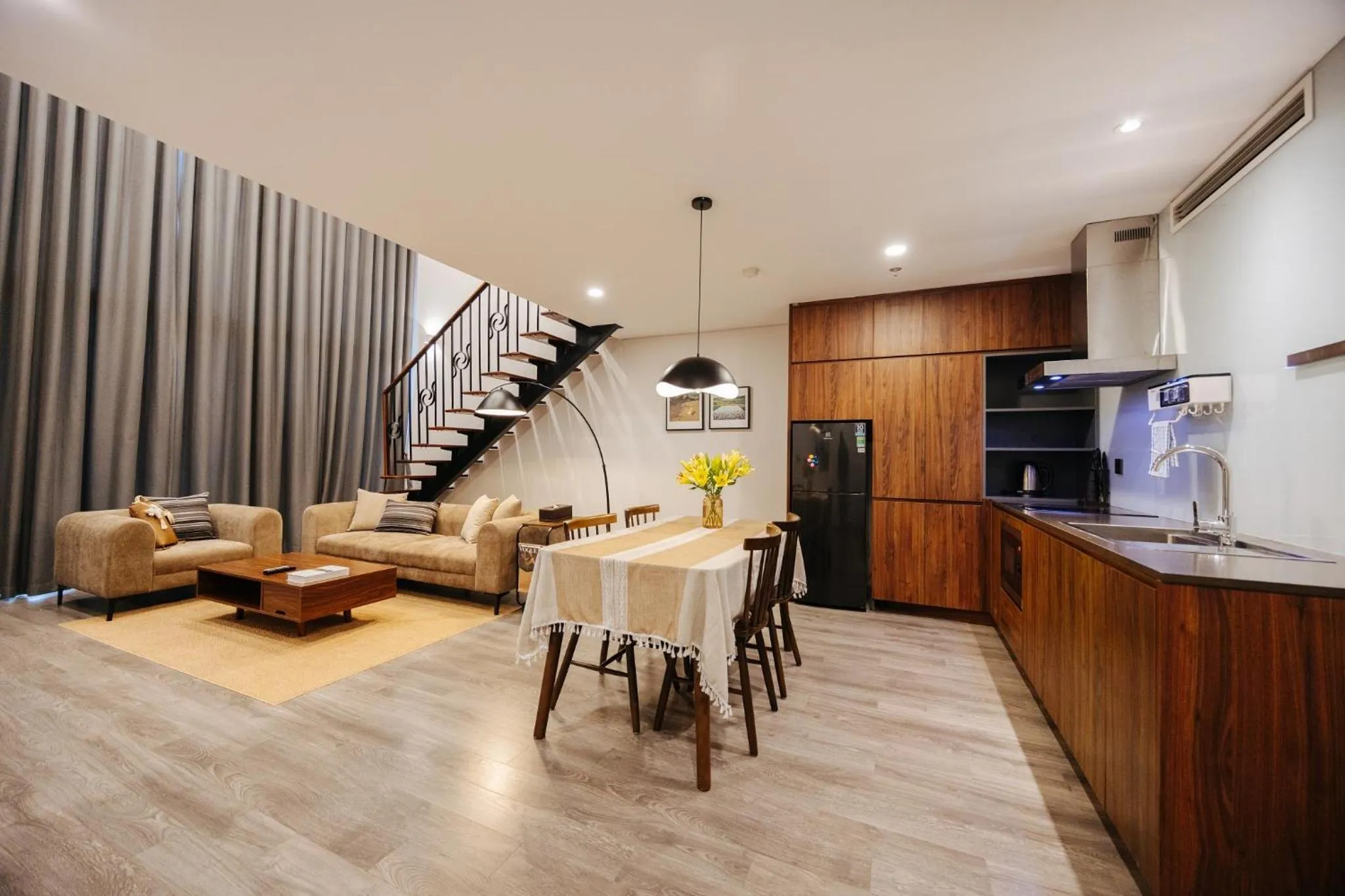 TV and multimedia in PentStudio Duplex Apartment