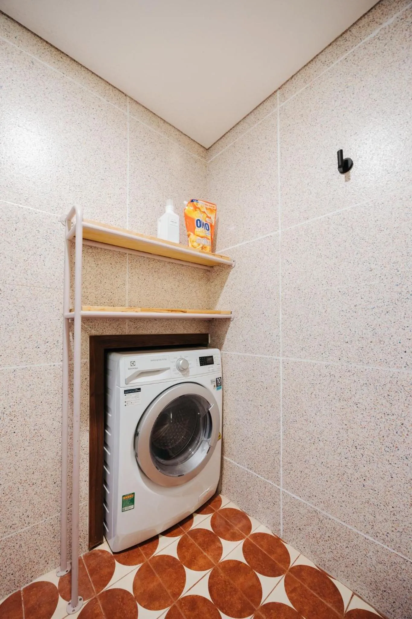 washing machine in PentStudio Duplex Apartment