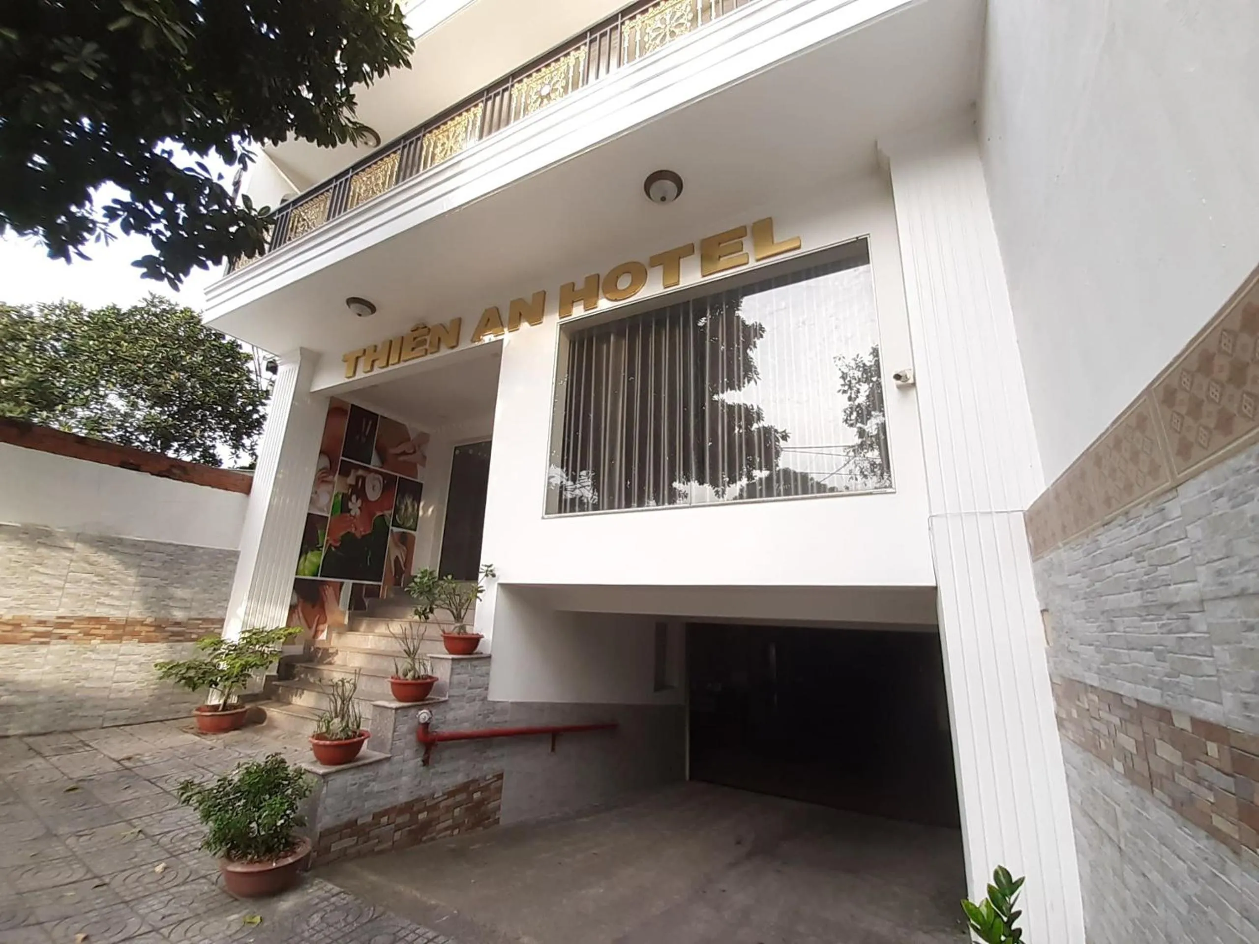 Facade/entrance in Capital O 1221 Thien An Hotel