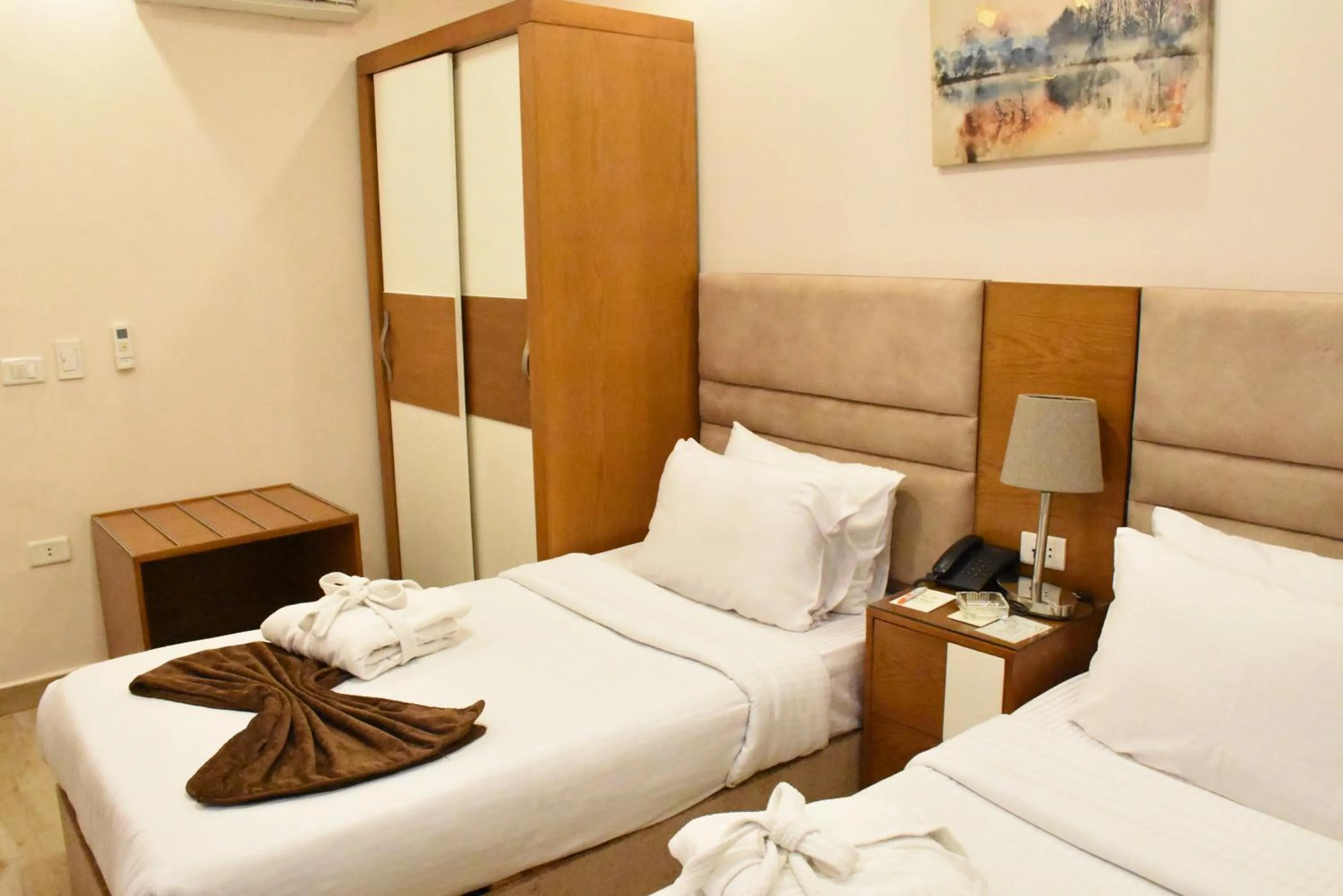 Bedroom, Bed in Jewel Zamalek Hotel