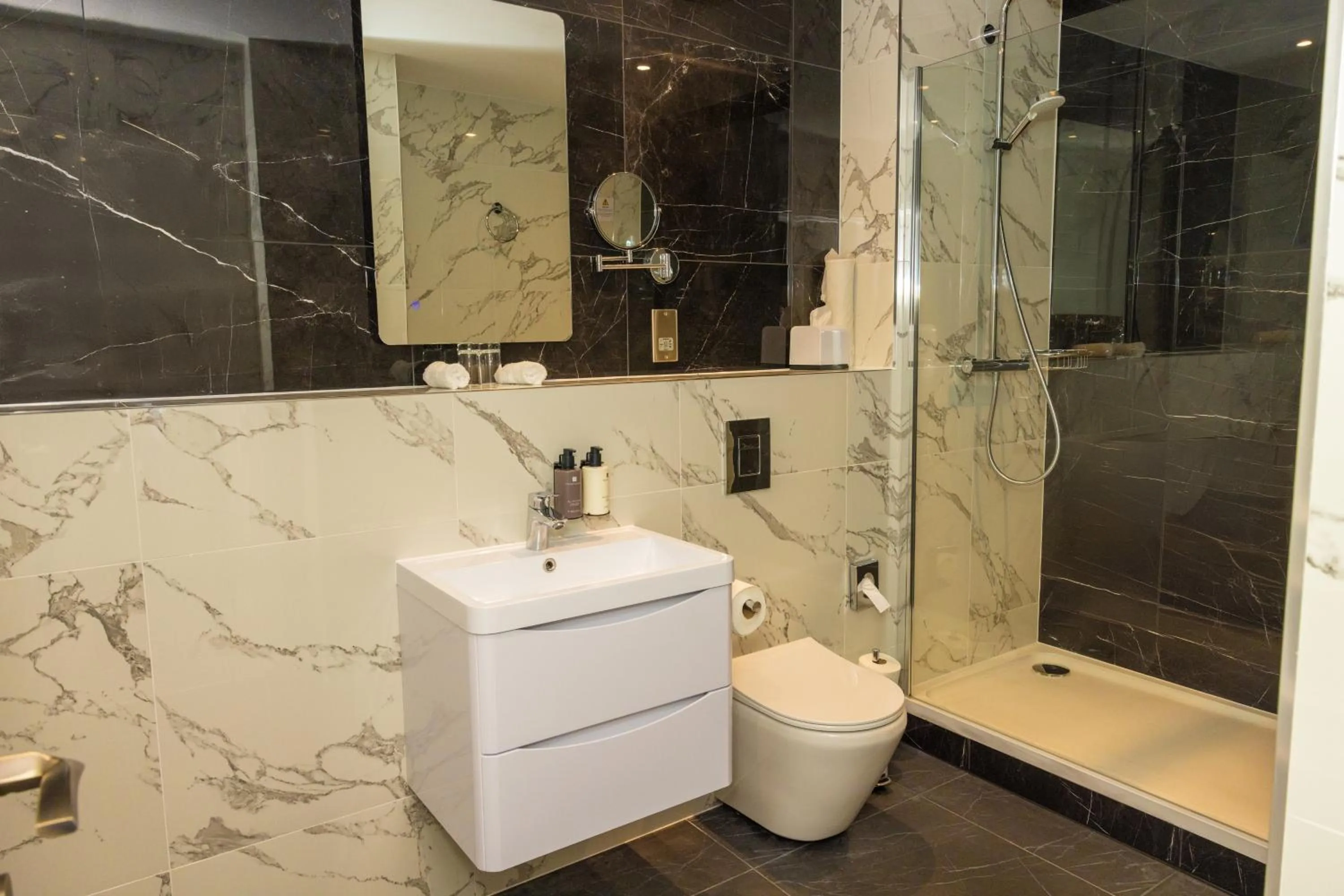 Bathroom in Dover Marina Hotel & Spa, Tapestry Collection by Hilton