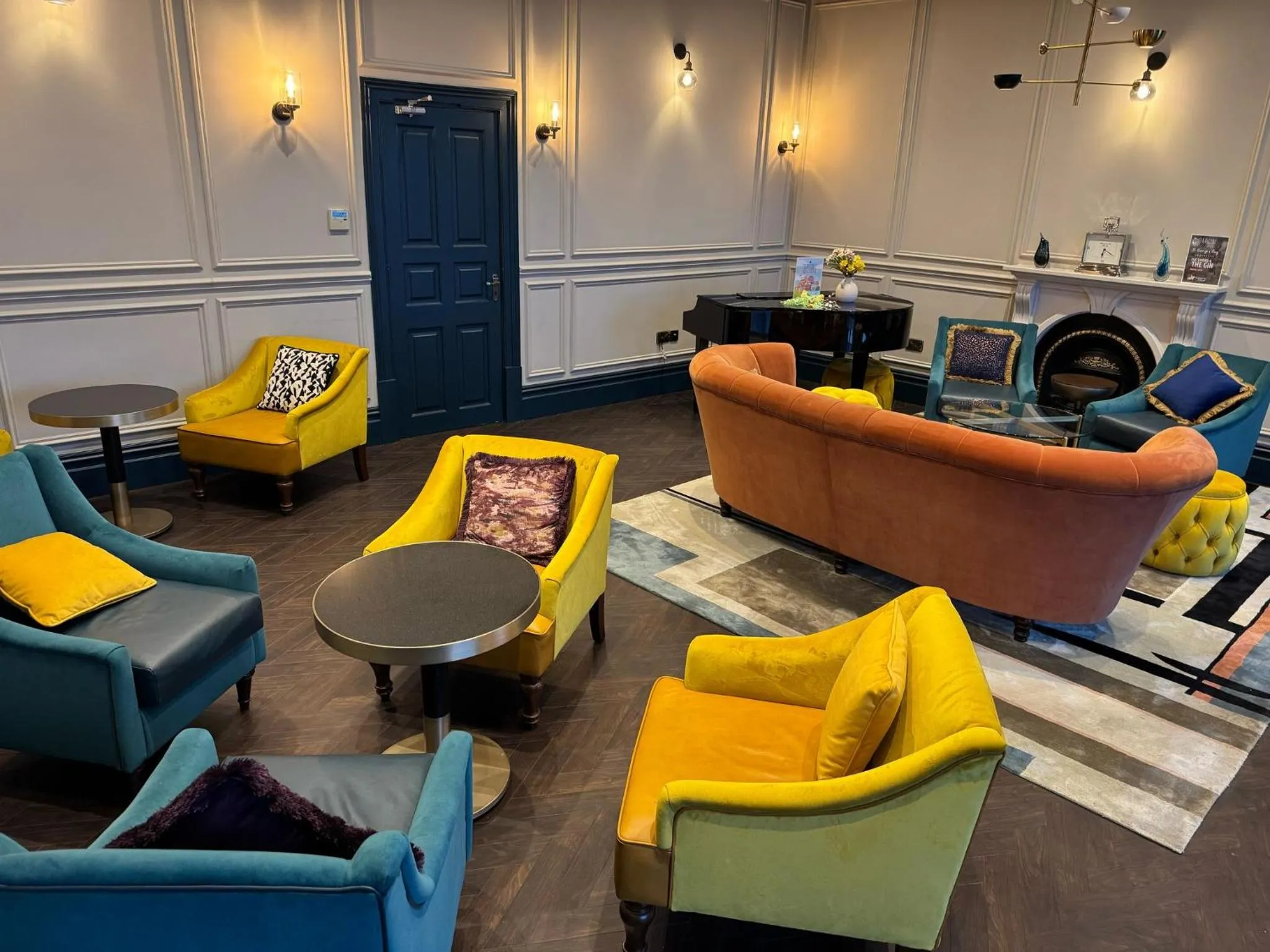 Lounge or bar in Best Western Premier Dover Marina Hotel & Spa