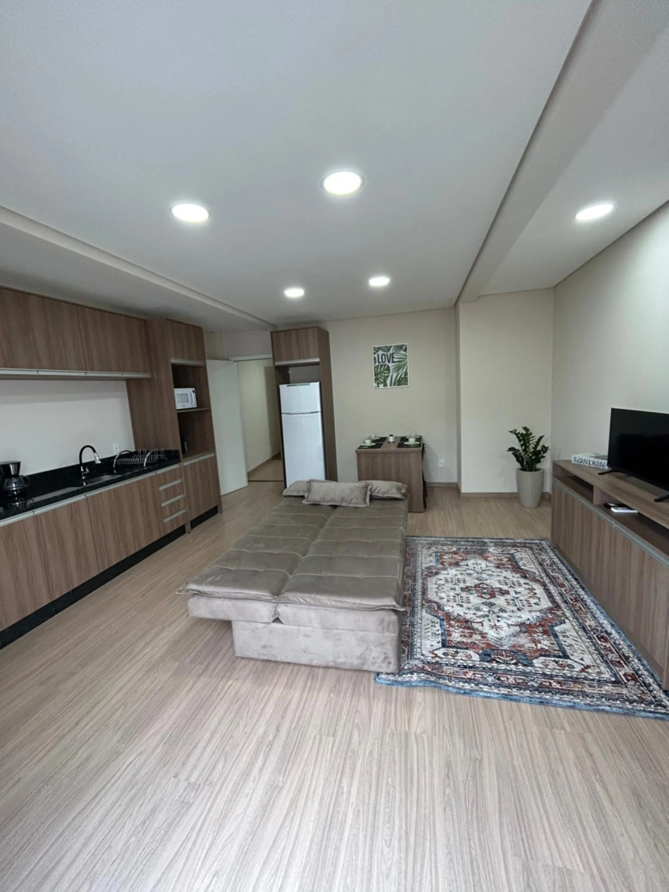 Kitchen or kitchenette in Kitnet 5