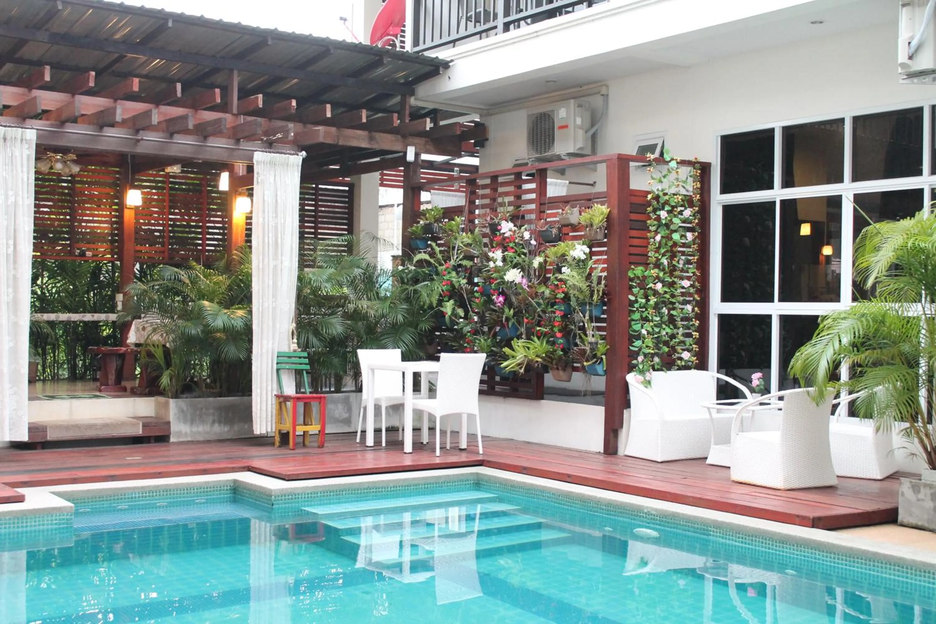 Day in Huen Chan Thip