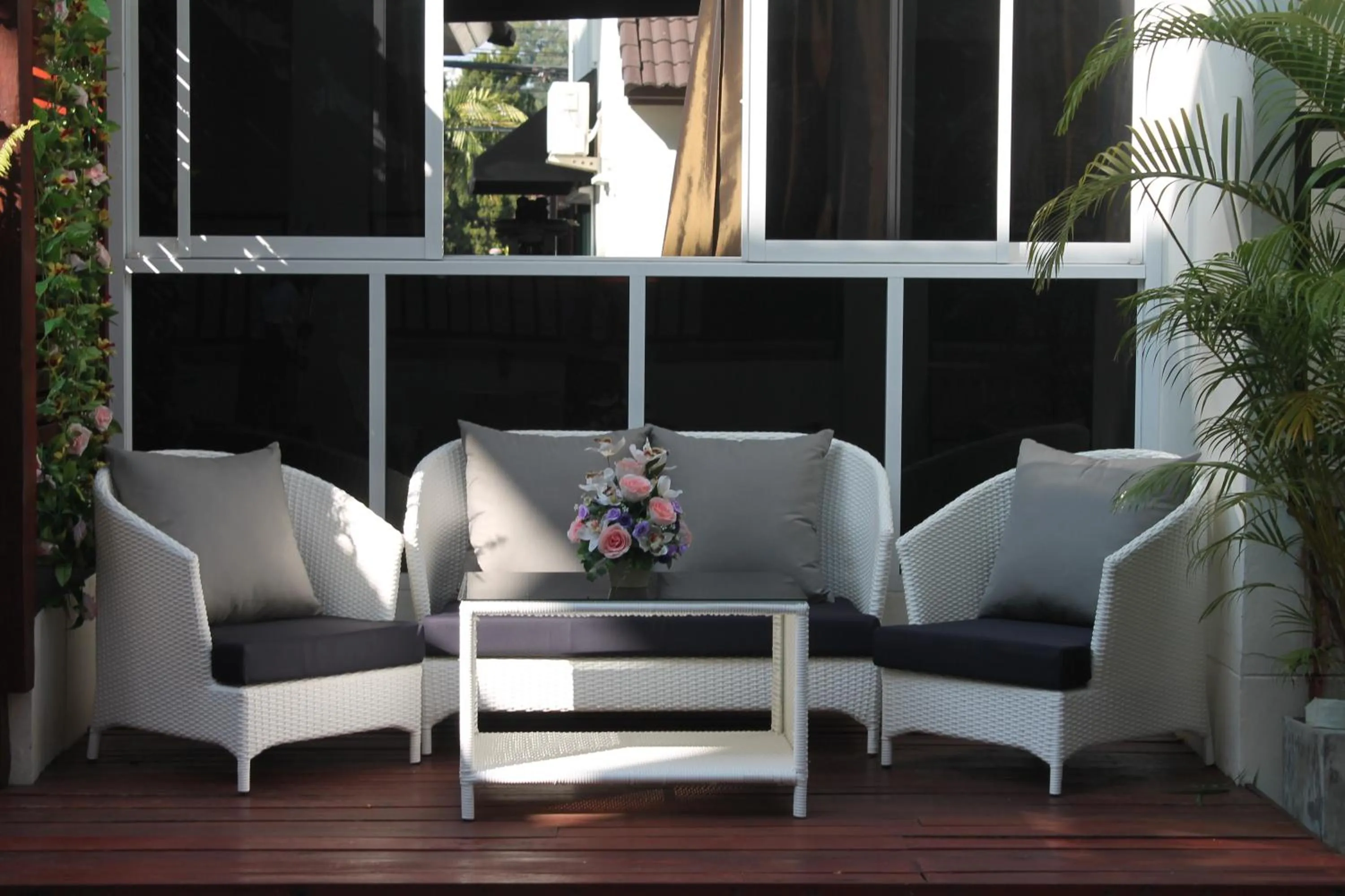 Swimming pool in Huen Chan Thip