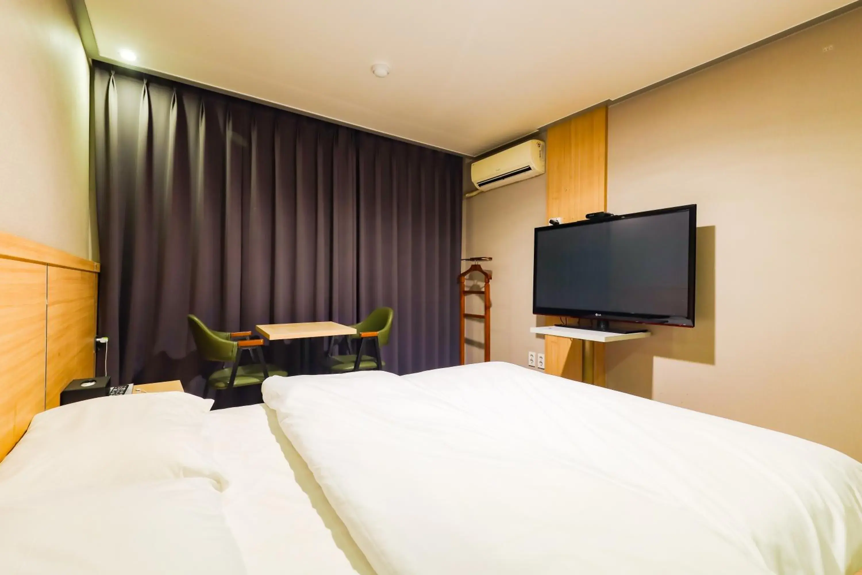 Bed in Hotel KABO Bed in Hotel KABO