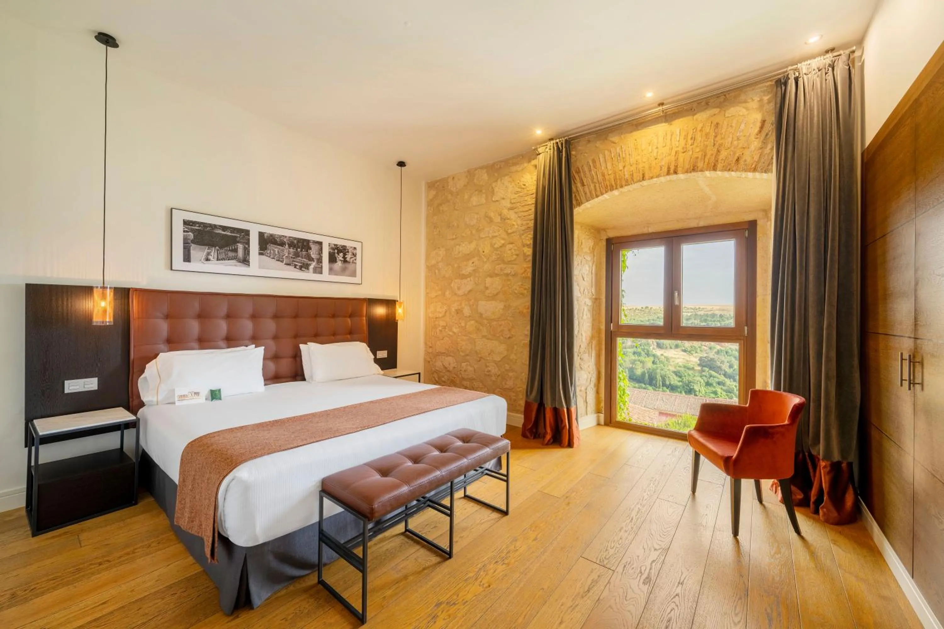 Bedroom, Bed in Áurea Convento Capuchinos by Eurostars Hotel Company