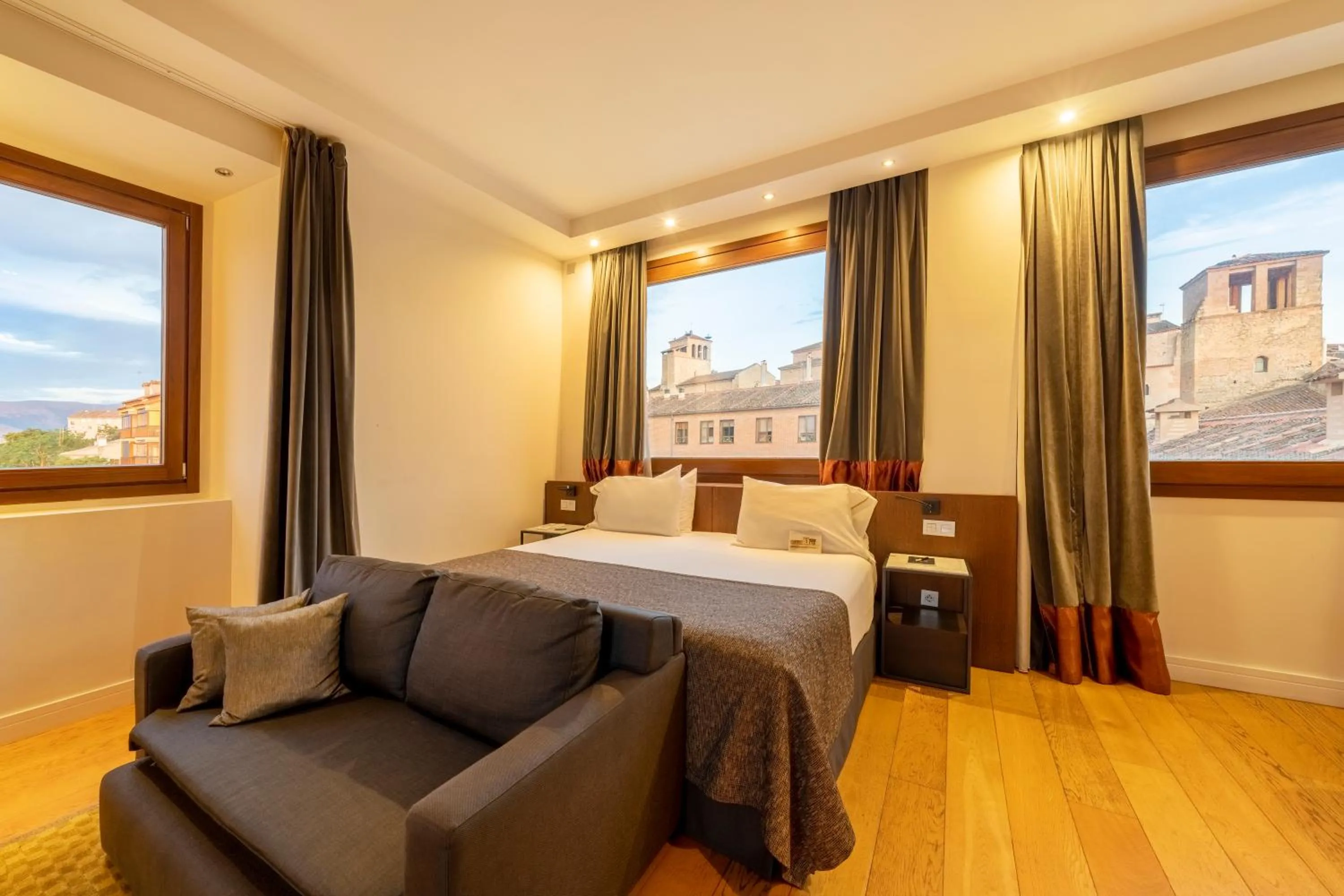 Bed in Áurea Convento Capuchinos by Eurostars Hotel Company