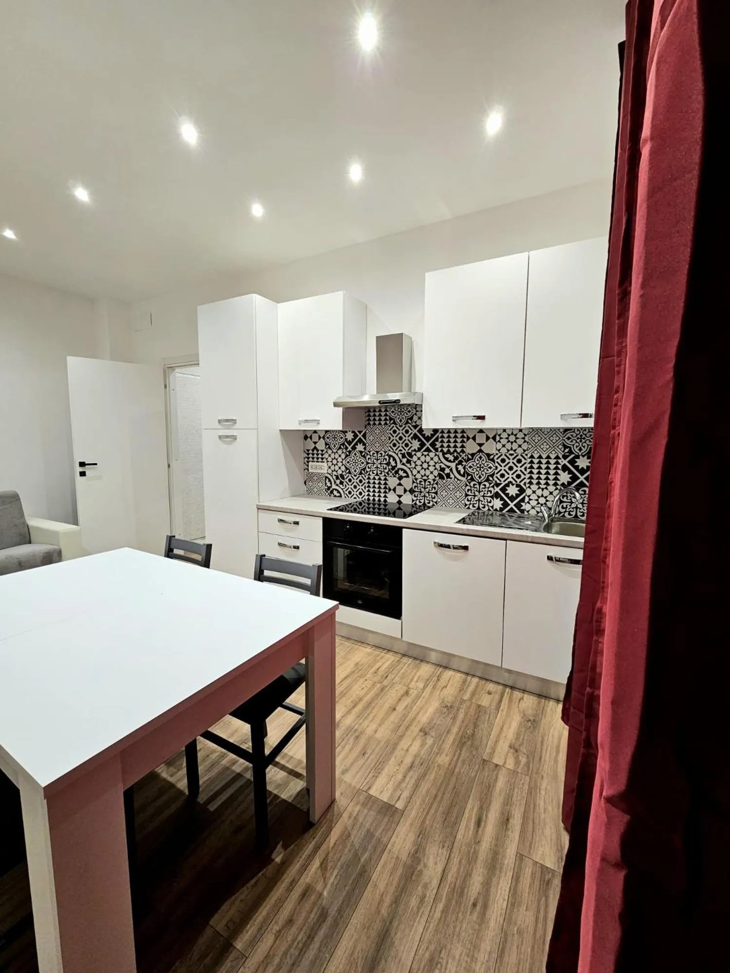 Kitchen or kitchenette in Ricettiva Cipro San Pietro e Musei Vaticani