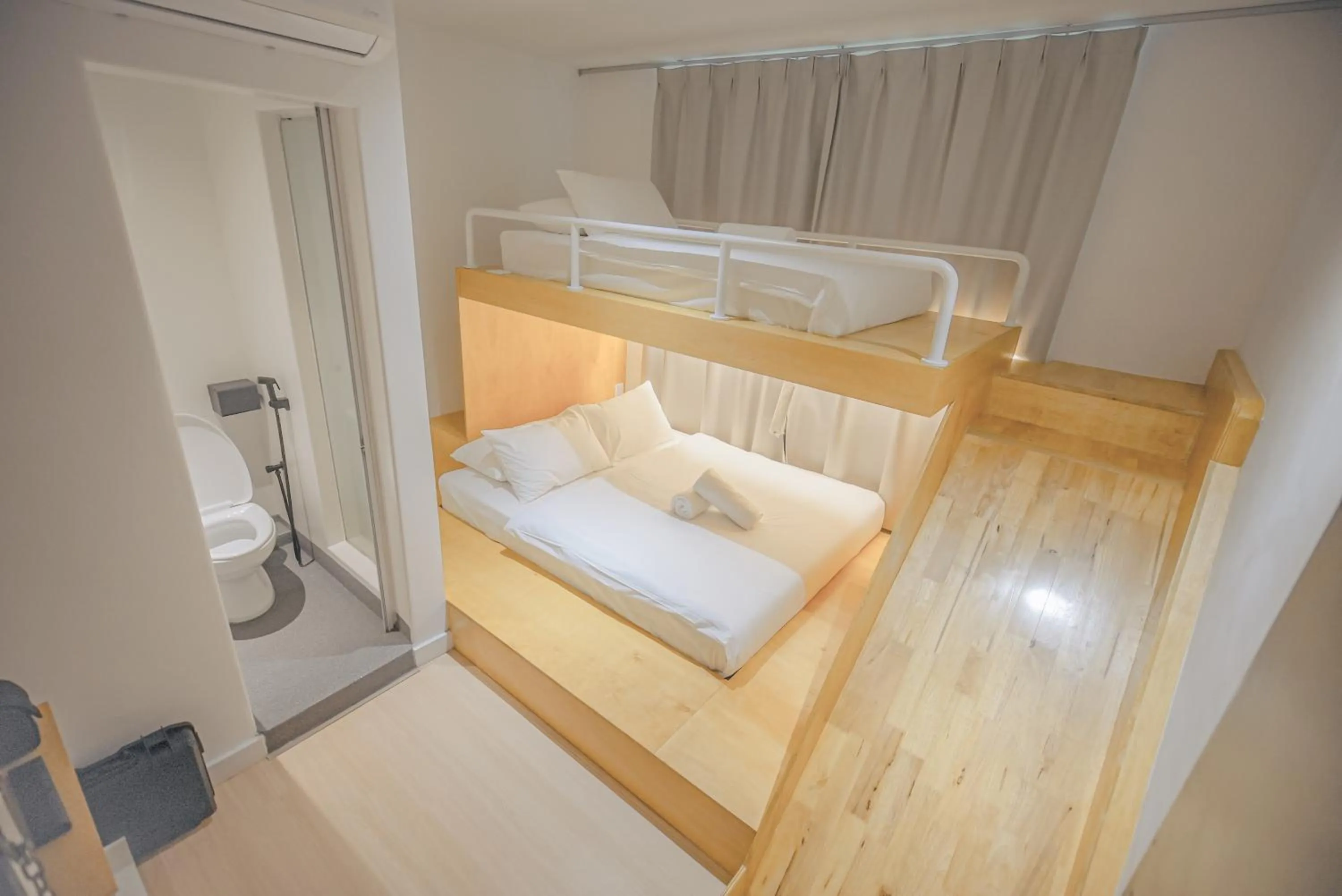 Kids's club, Bed in Double H Boutique Hotel