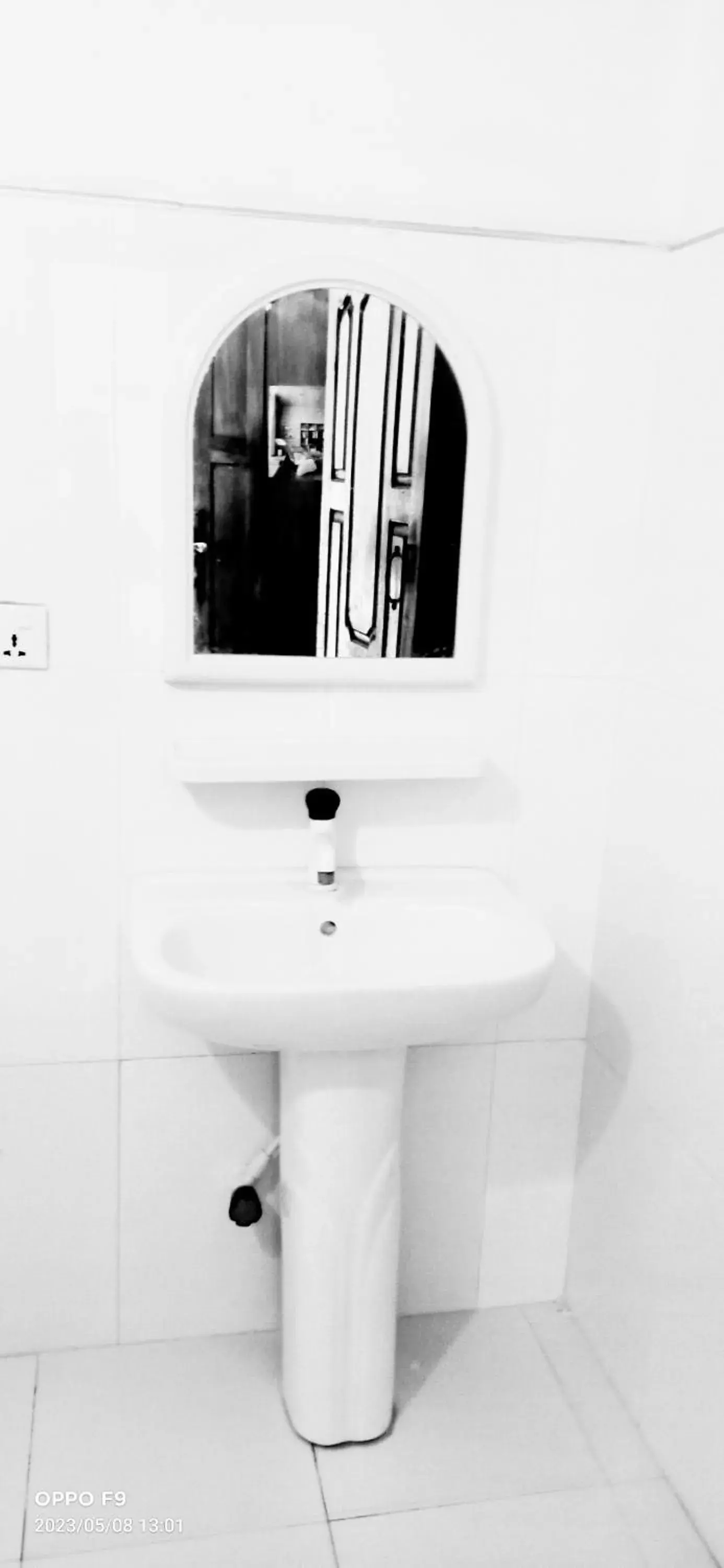 Standard Double Room with Fan - single occupancy in SURF & SAND Hotel Arugambay Standard Double Room with Fan - single occupancy in SURF & SAND Hotel Arugambay