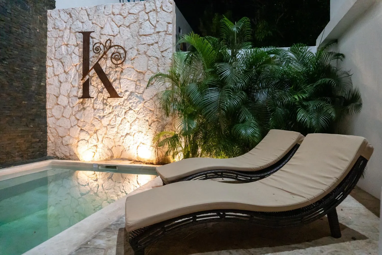 Swimming pool in Kanté Hotel - Downtown Tulum