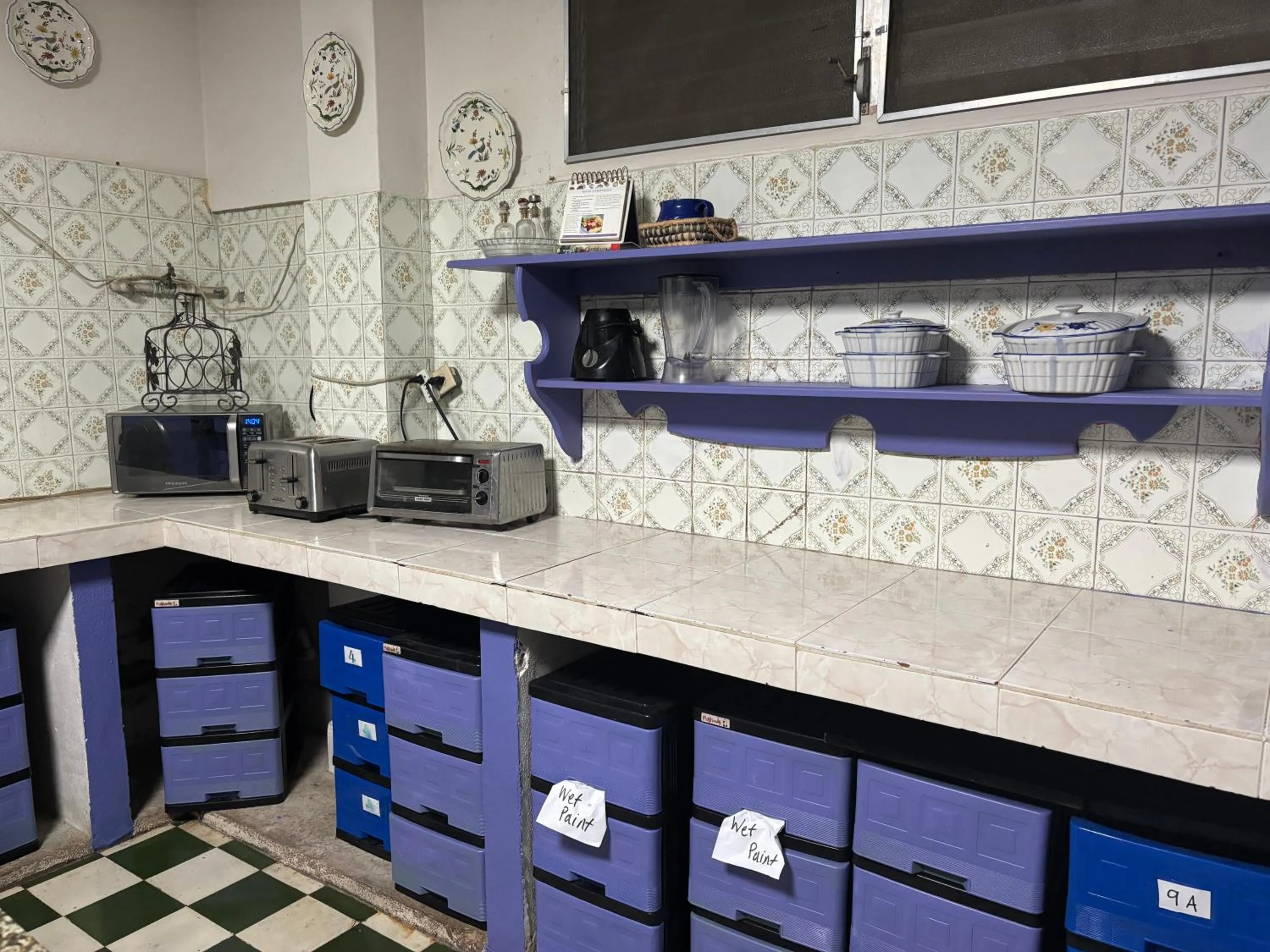 Communal kitchen in Hostel Posada 1914