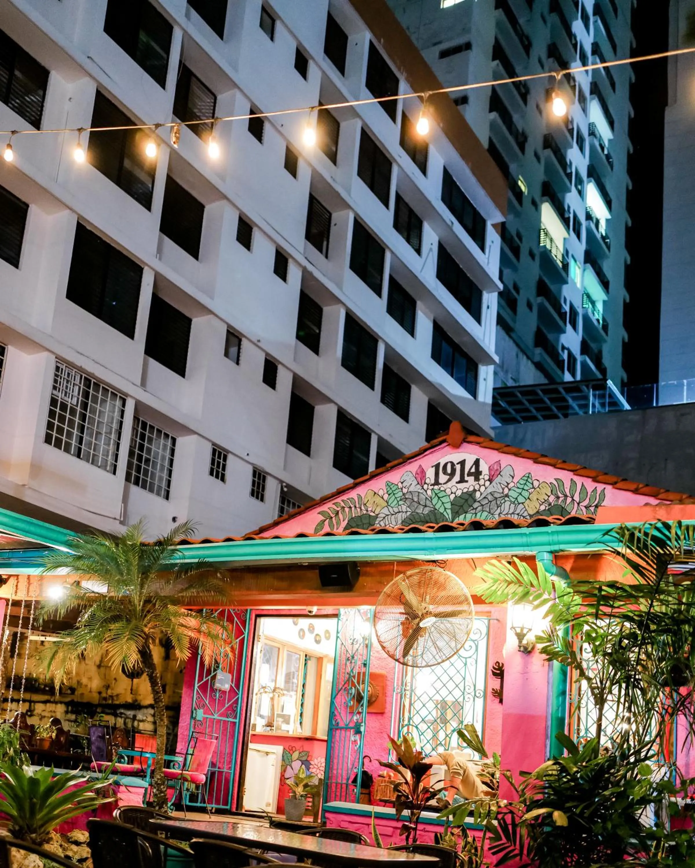Property building in Hostel Posada 1914