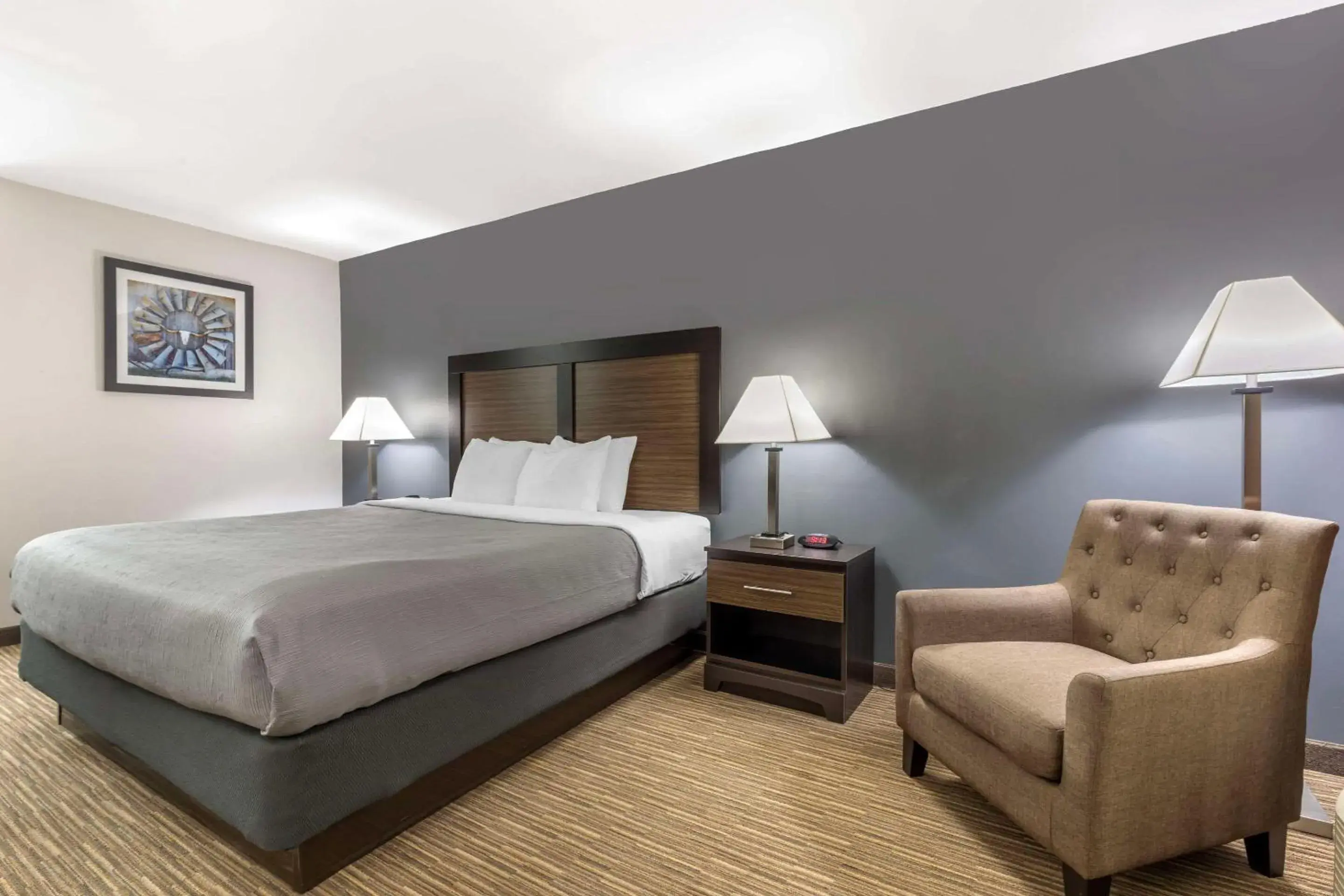 Bedroom in Suburban Studios Gainesville Bedroom in Suburban Studios Gainesville