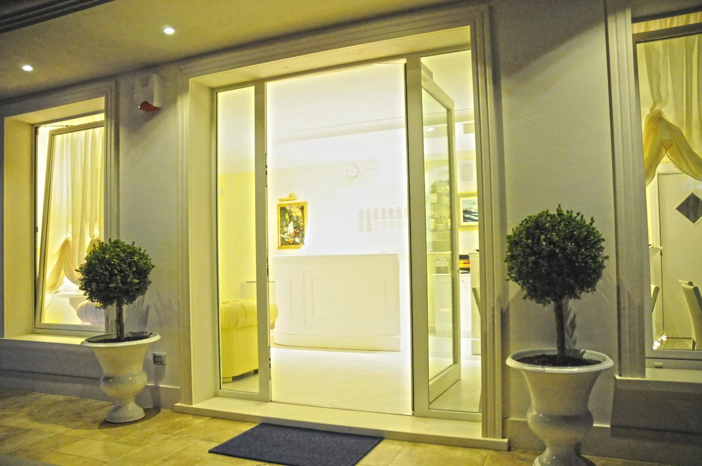 Facade/entrance in Falli Exclusive Rooms and Breakfast -Boutique B&B-