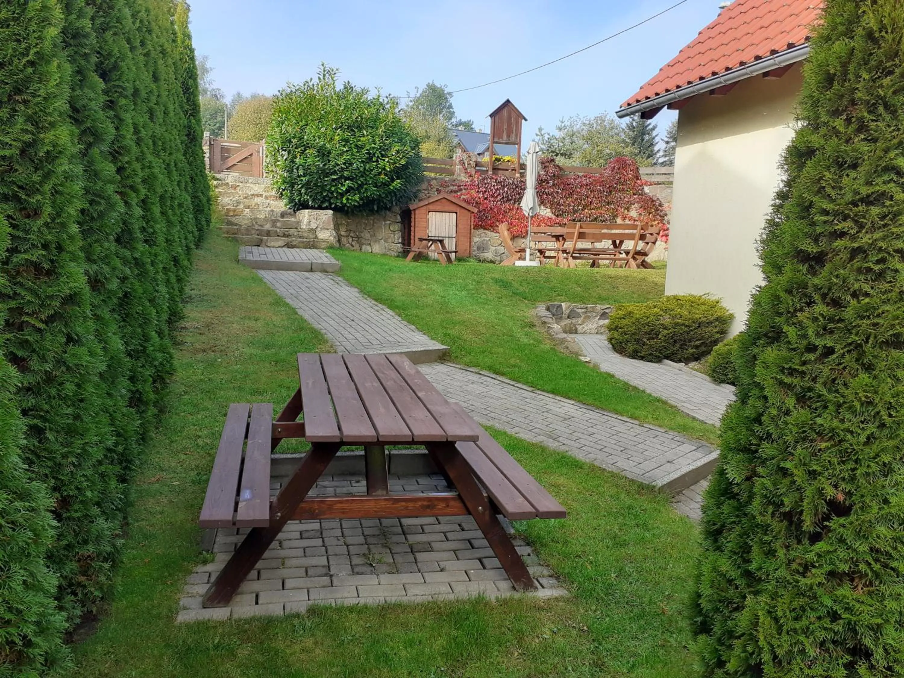 BBQ facilities in Tisá 488