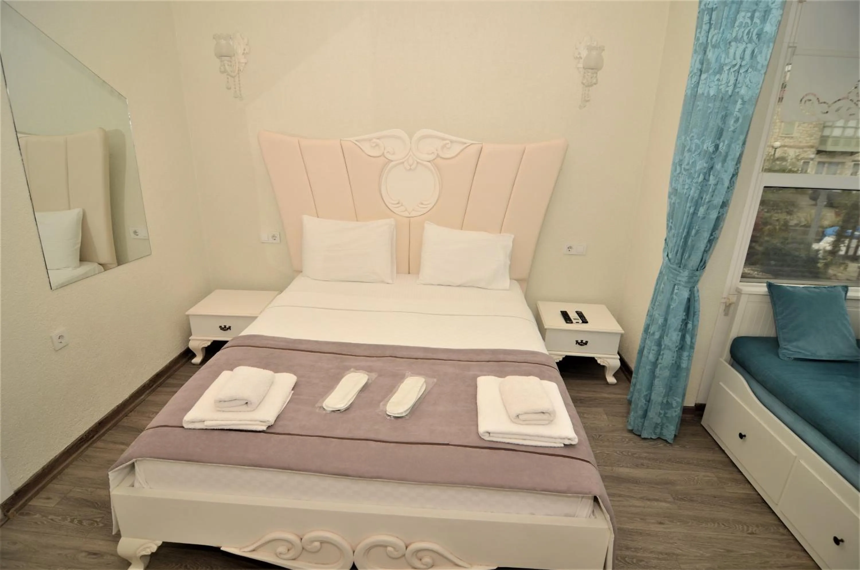 Bed in Alacati Eldoris Butik Hotel