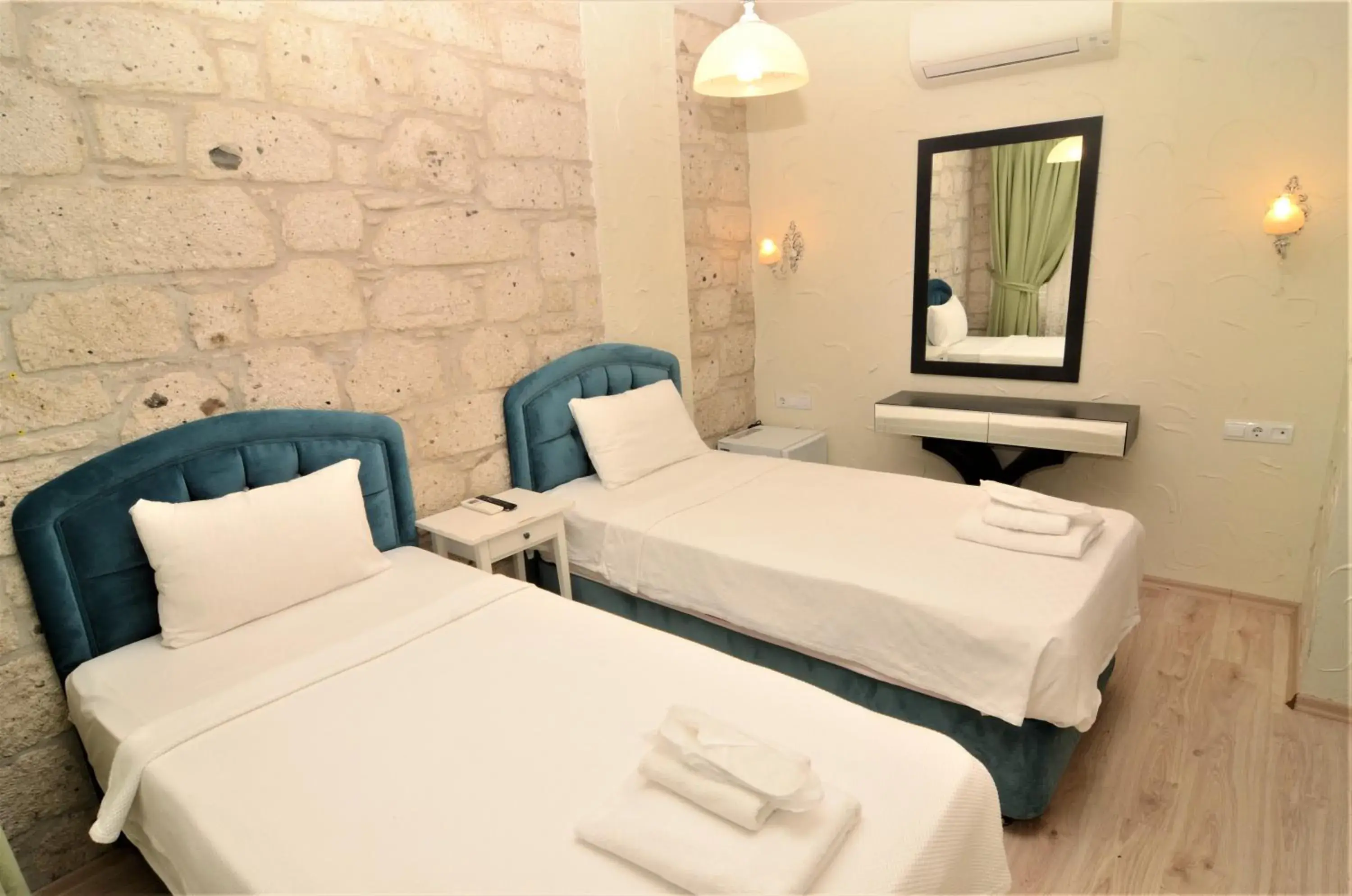 Twin Room in Alacati Eldoris Hotel Twin Room in Alacati Eldoris Hotel