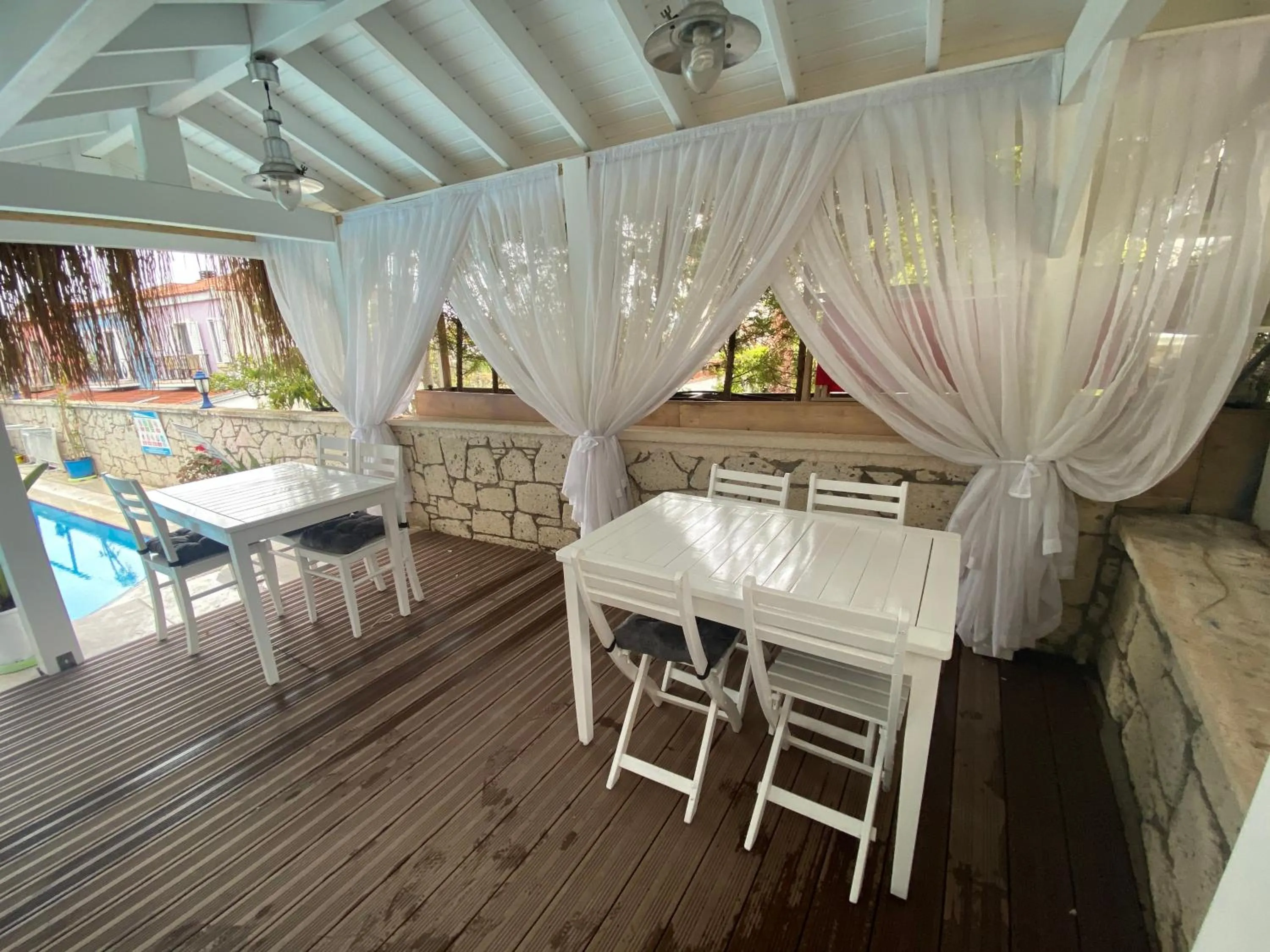 Alacati Eldoris Butik Hotel