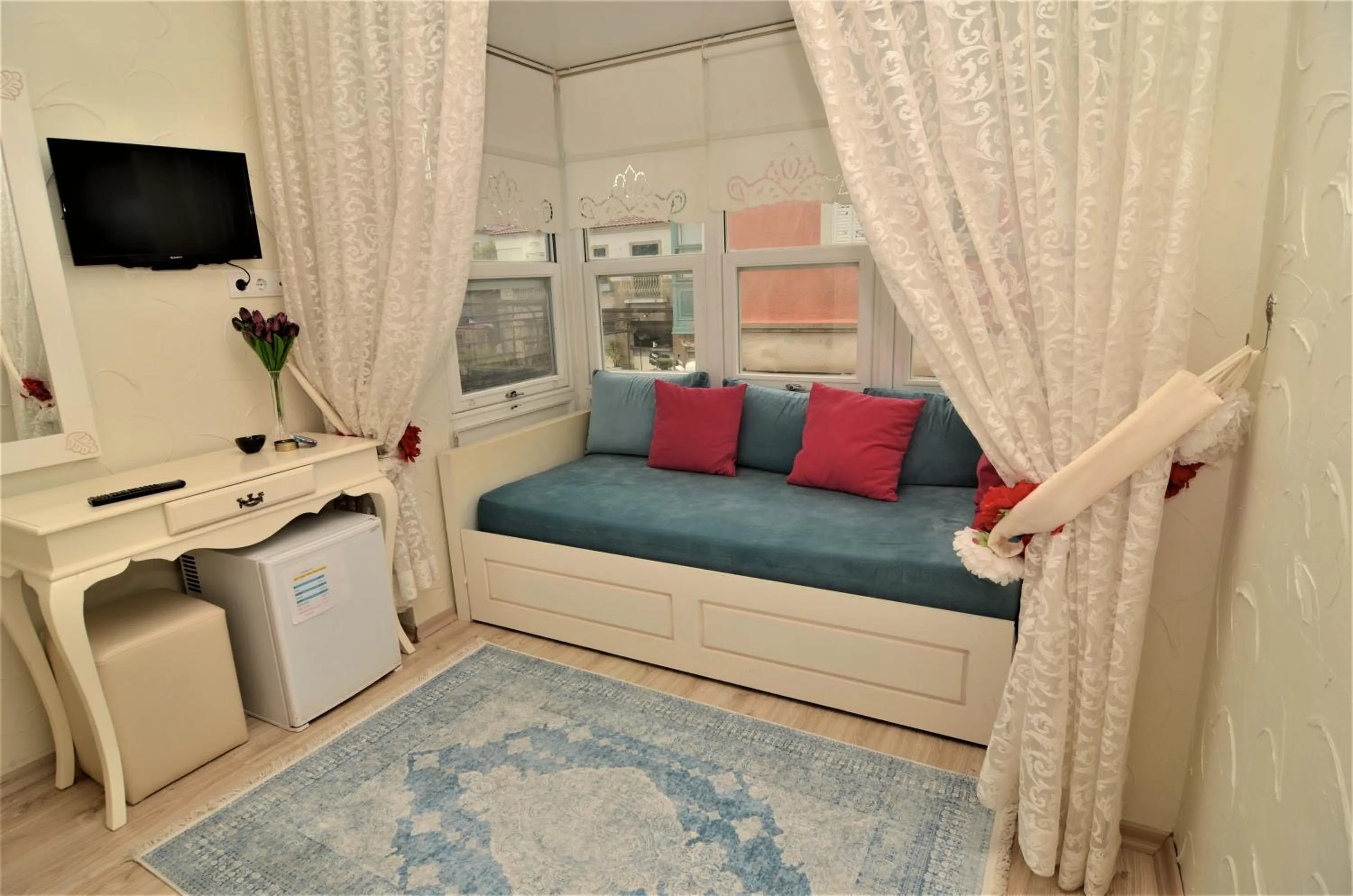 Alacati Eldoris Butik Hotel