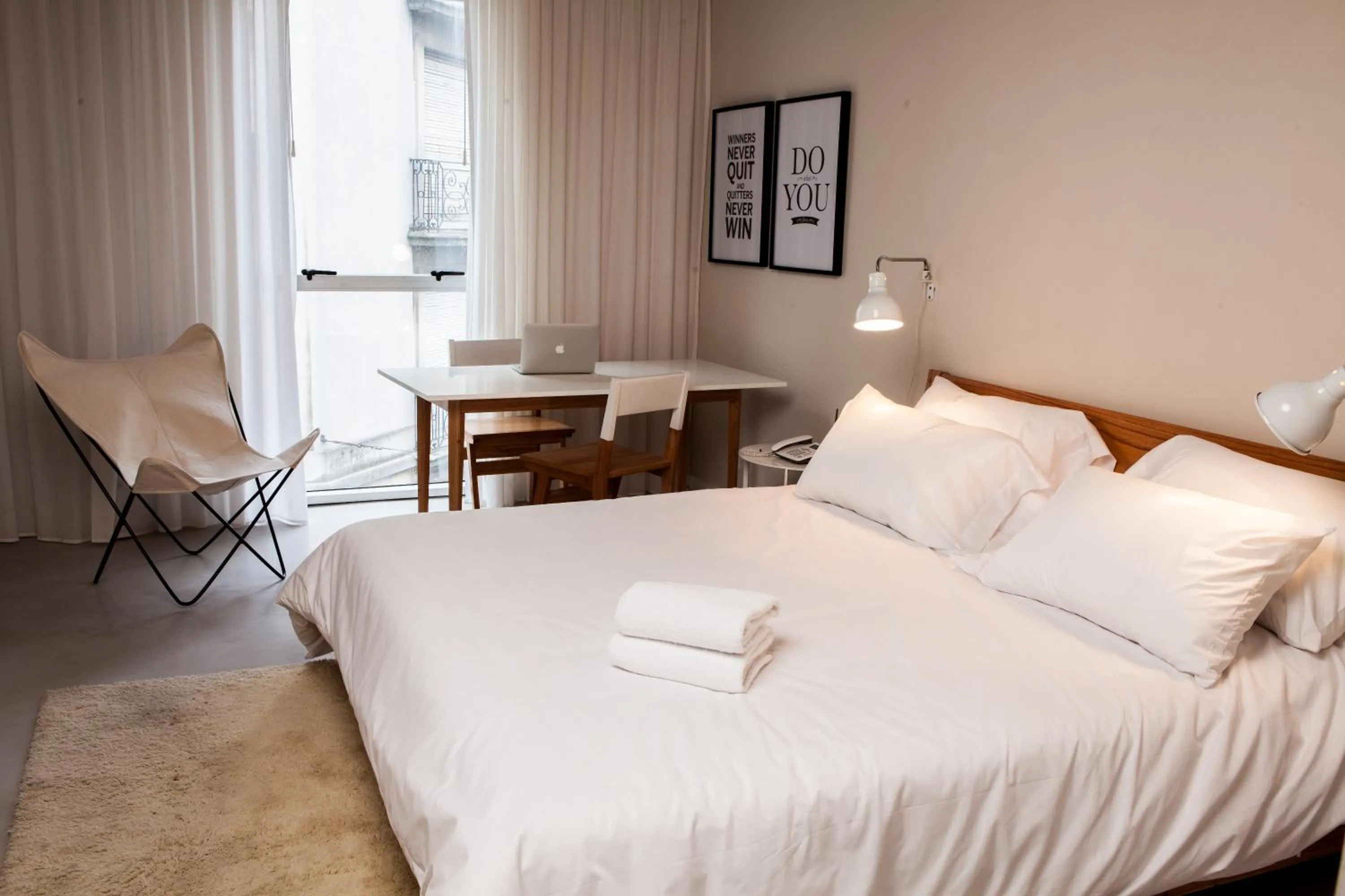 Bed in Babel Studios