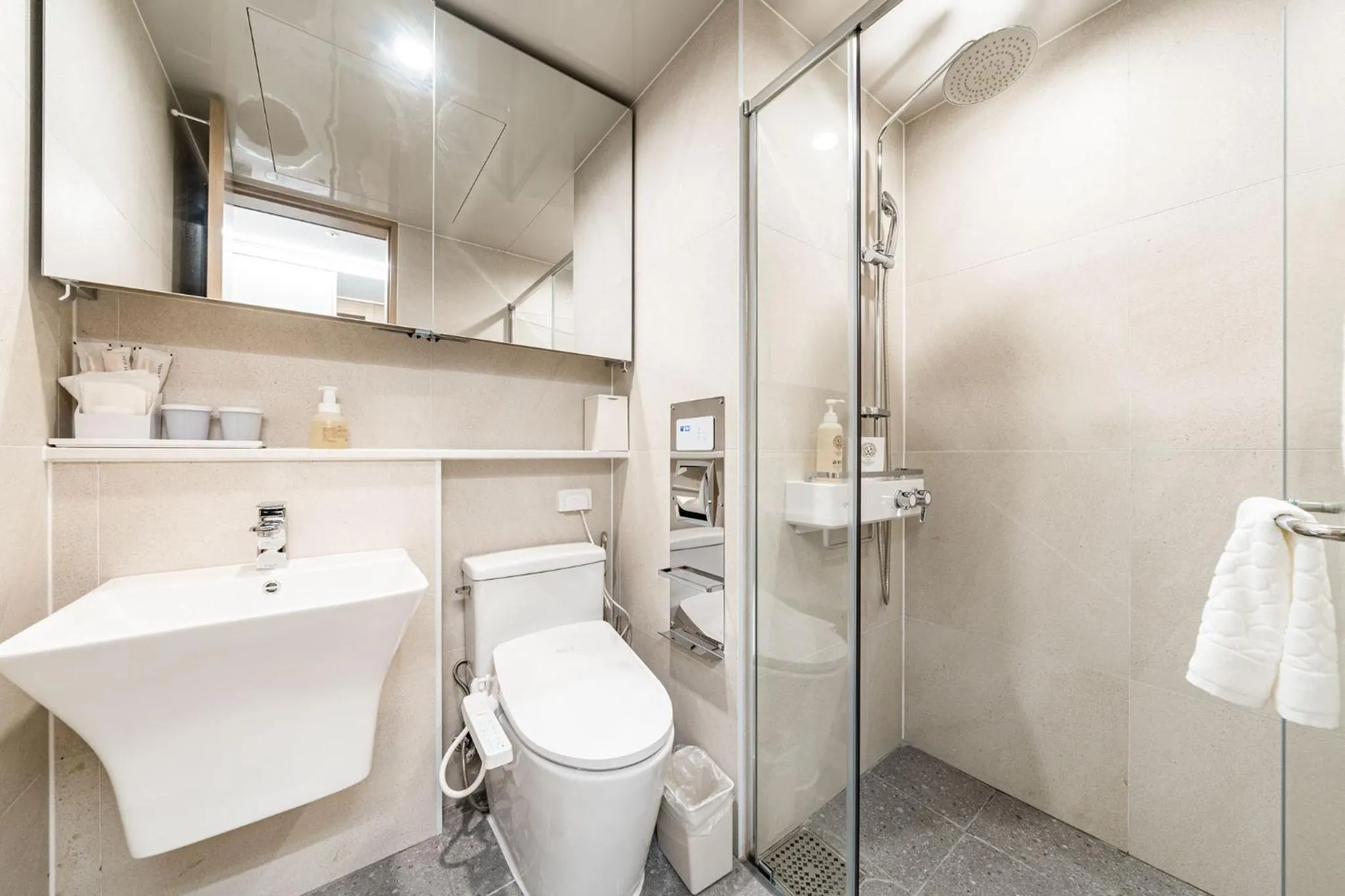 Bathroom in Allzip Archieve4H Residence hotel Busan