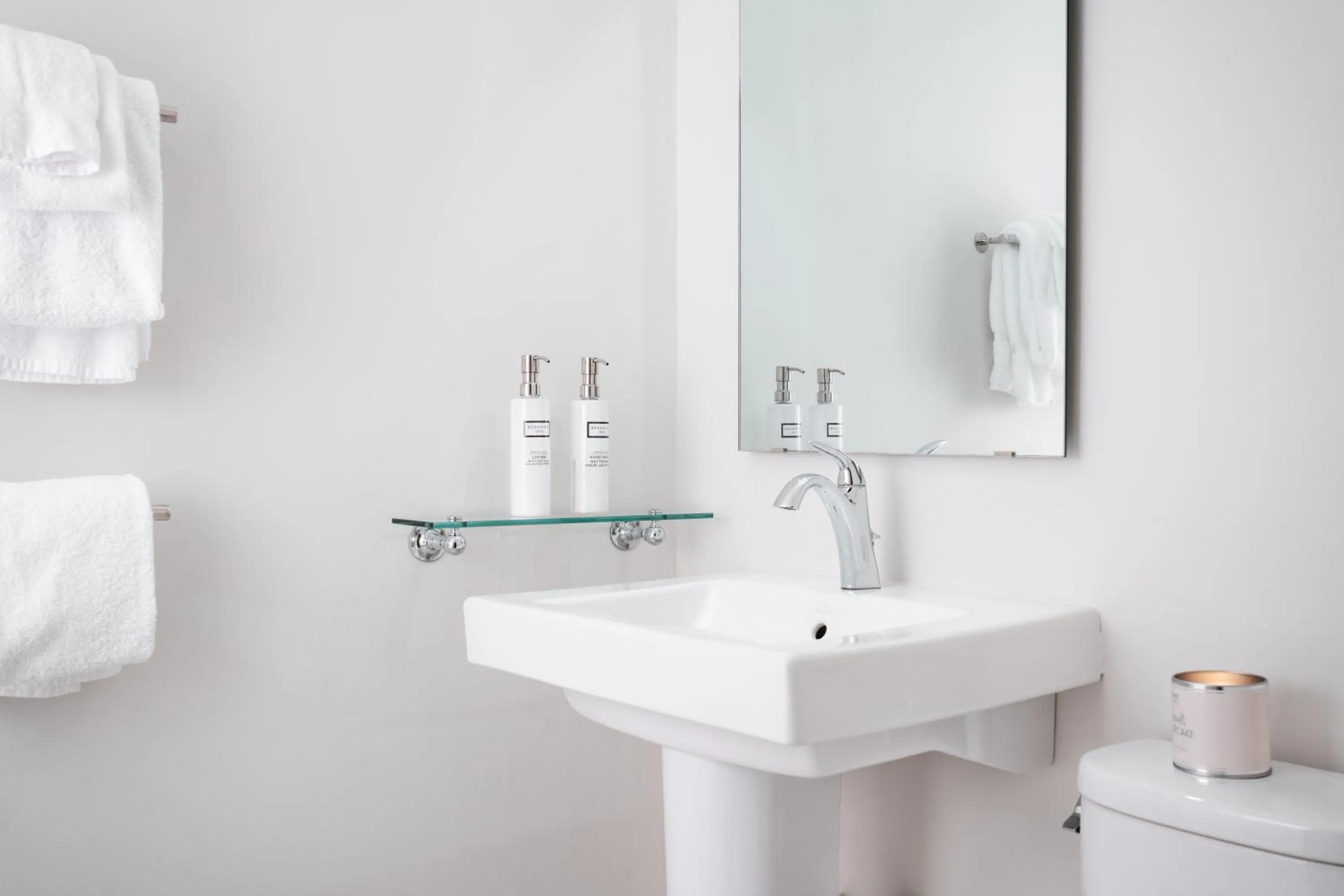 Bathroom in The Ellery