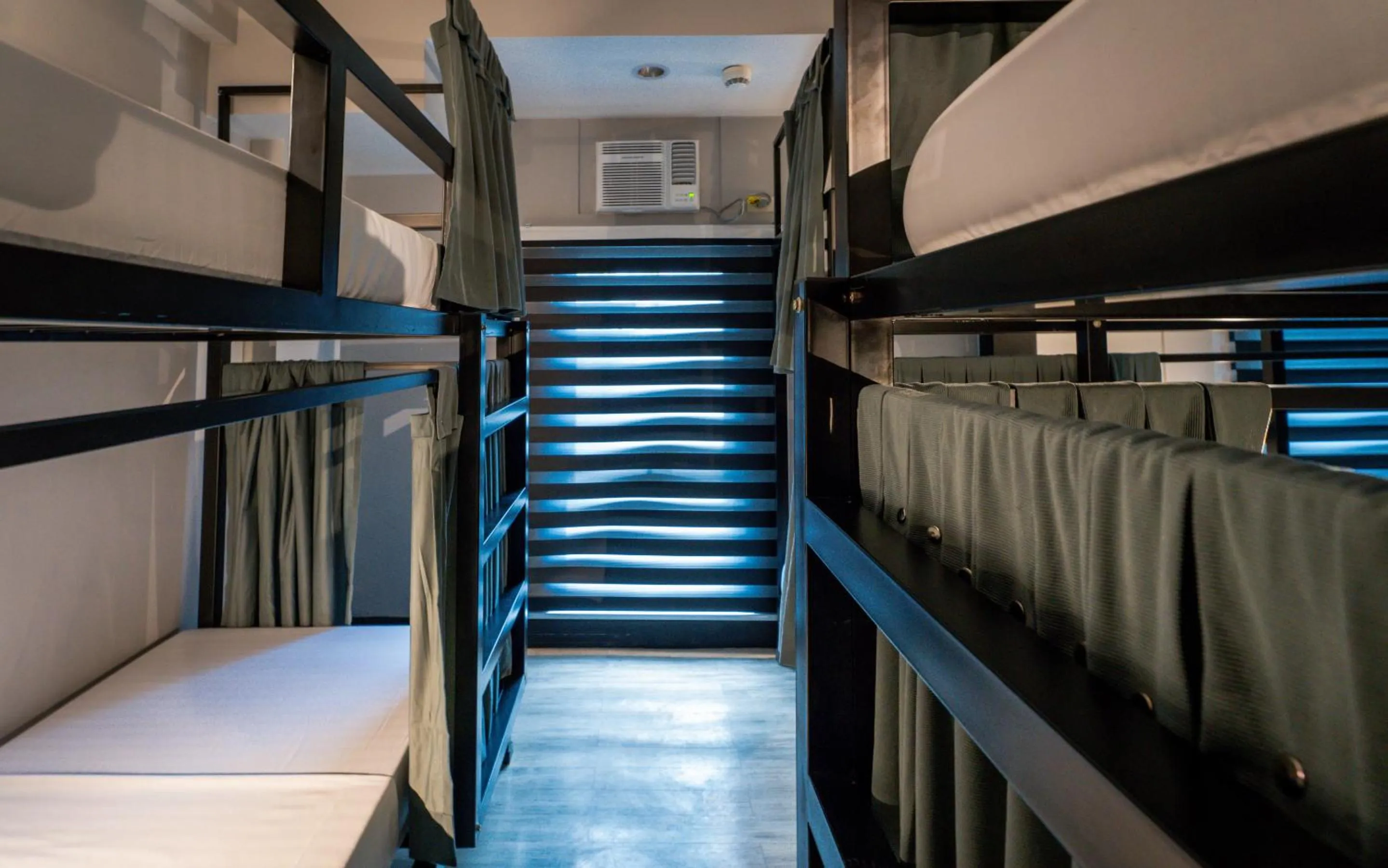 Bed in Mad Monkey Manila