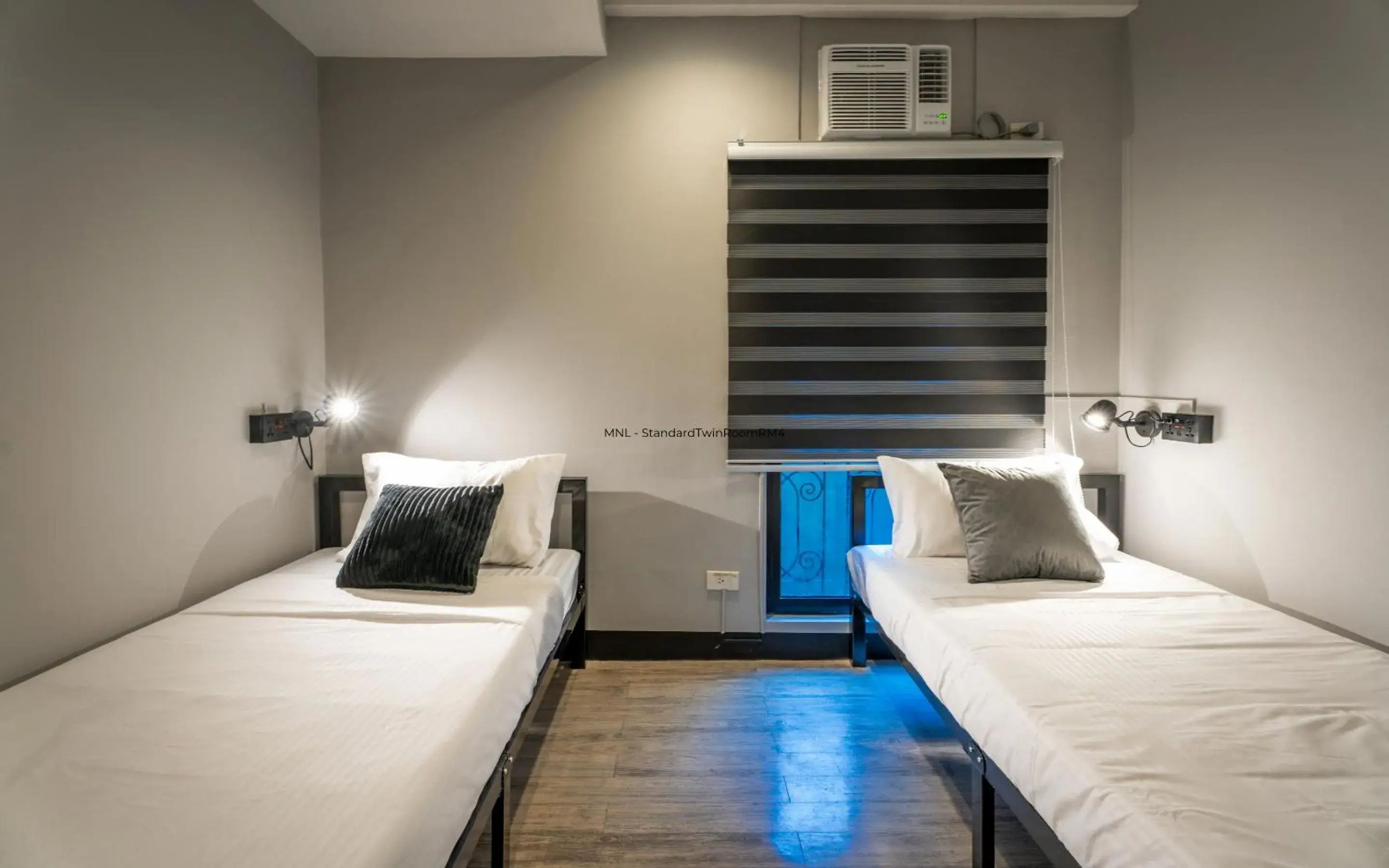 Standard Twin Room in Mad Monkey Manila Standard Twin Room in Mad Monkey Manila