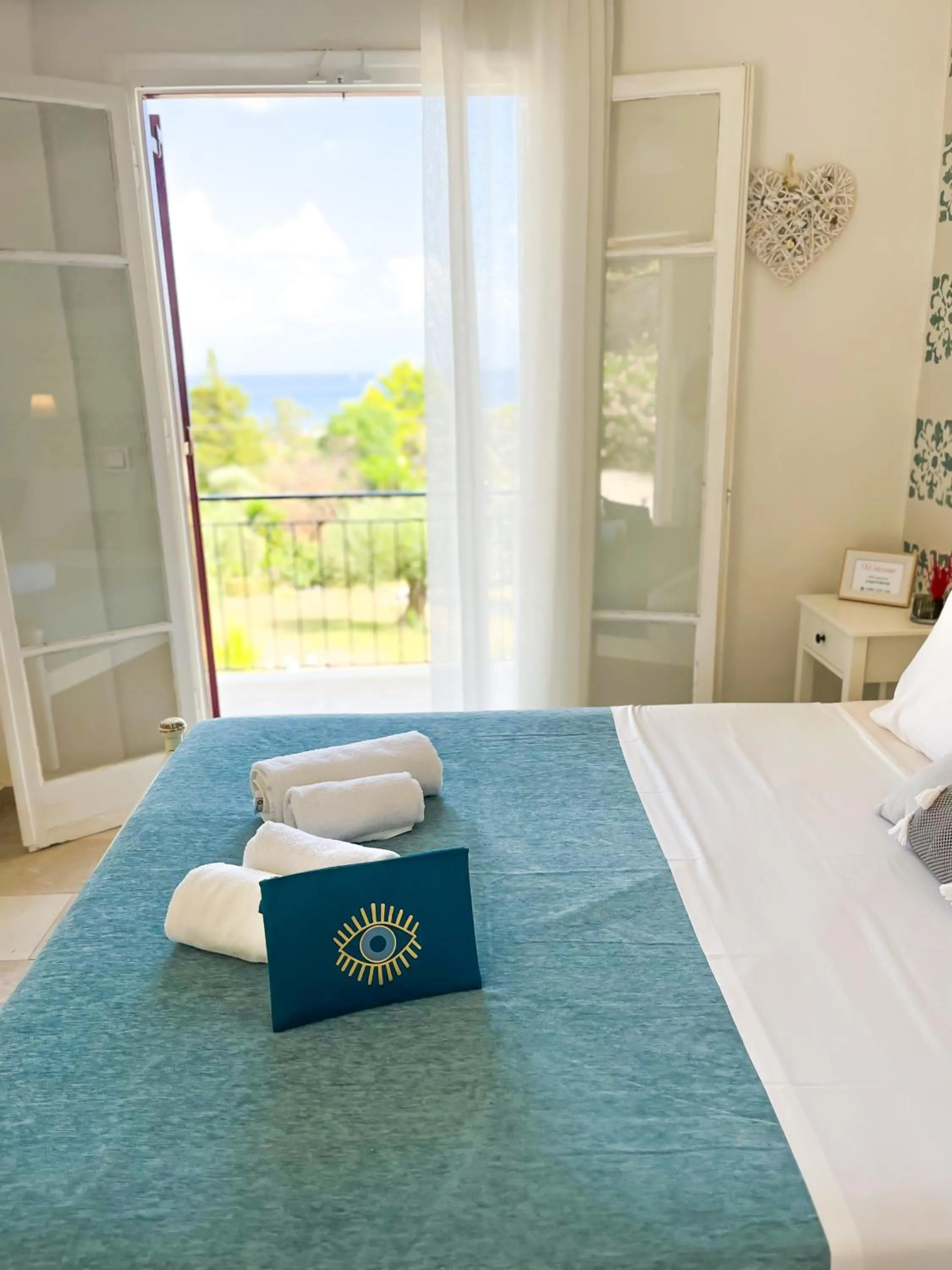 Bedroom, Bed in Braziliana Apartments Corfu