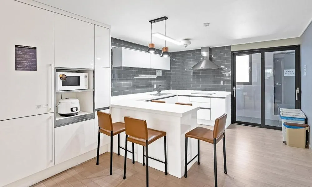 Kitchen or kitchenette in Pohang A1 Hotel Yeongildae Branch