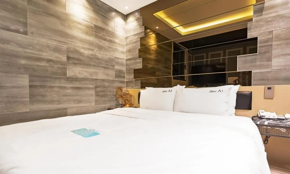 Photo of the whole room, Bed in Pohang A1 Hotel Yeongildae Branch