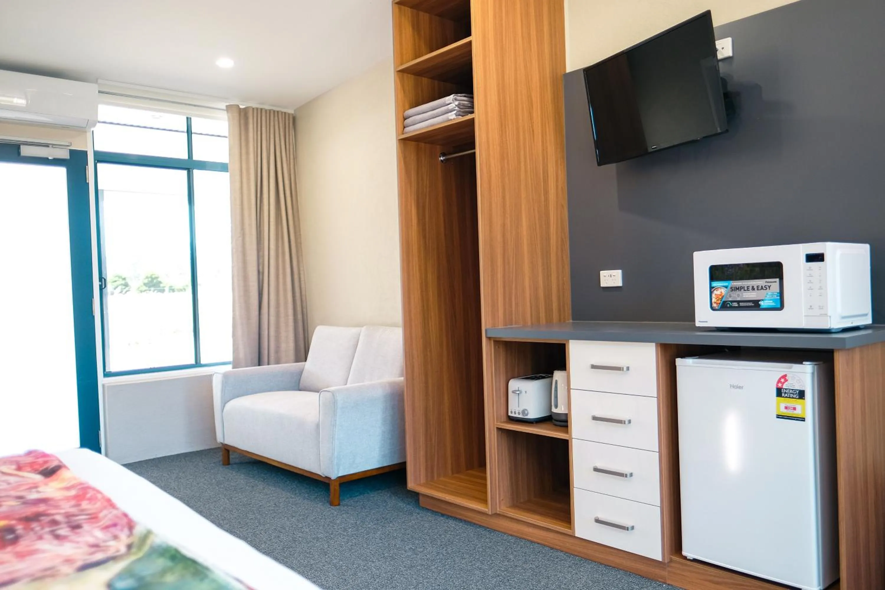 TV and multimedia, Bed in Holbrook Motel