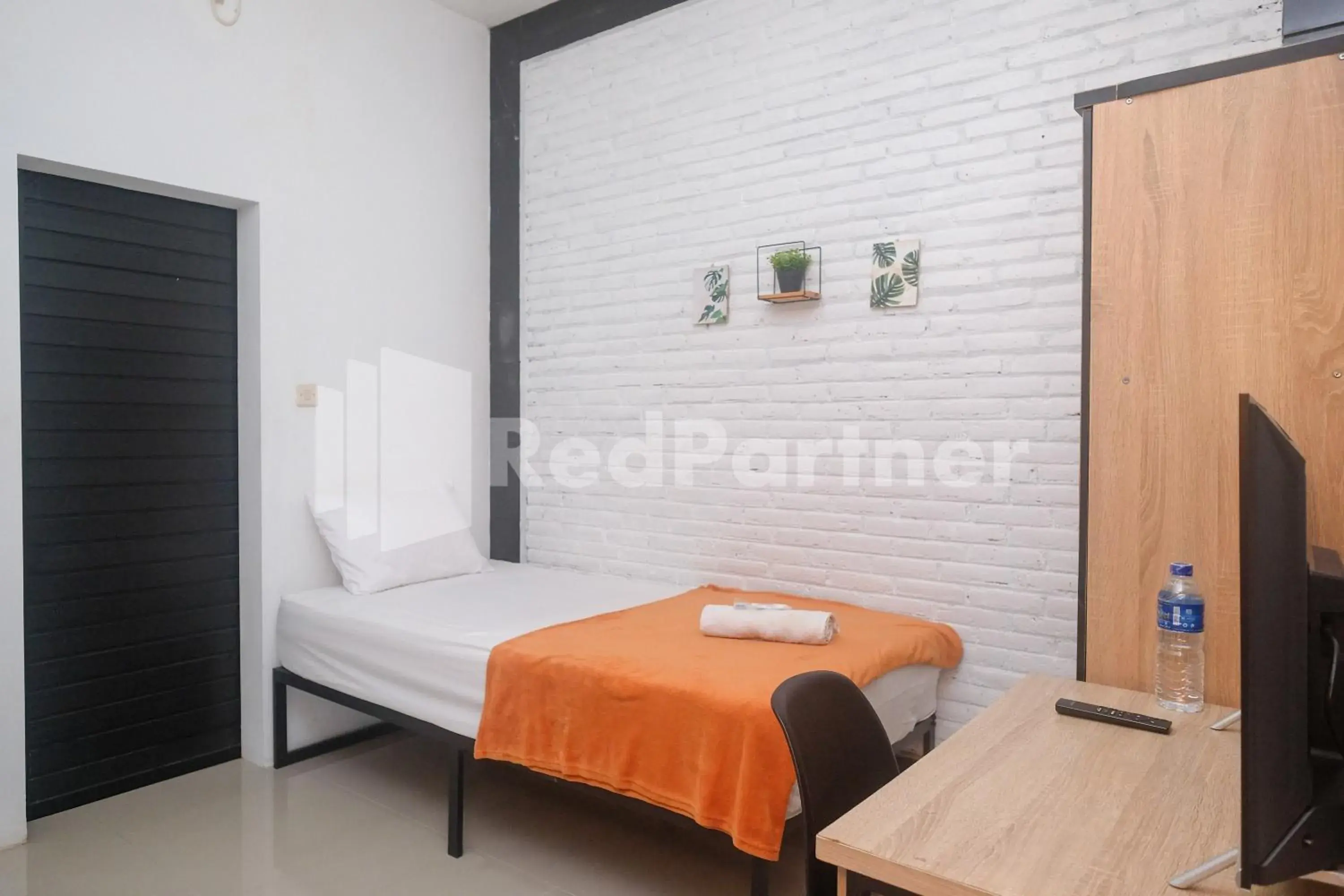 Bed in Rumah Daun Timoho Yogyakarta RedPartner Bed in Rumah Daun Timoho Yogyakarta RedPartner