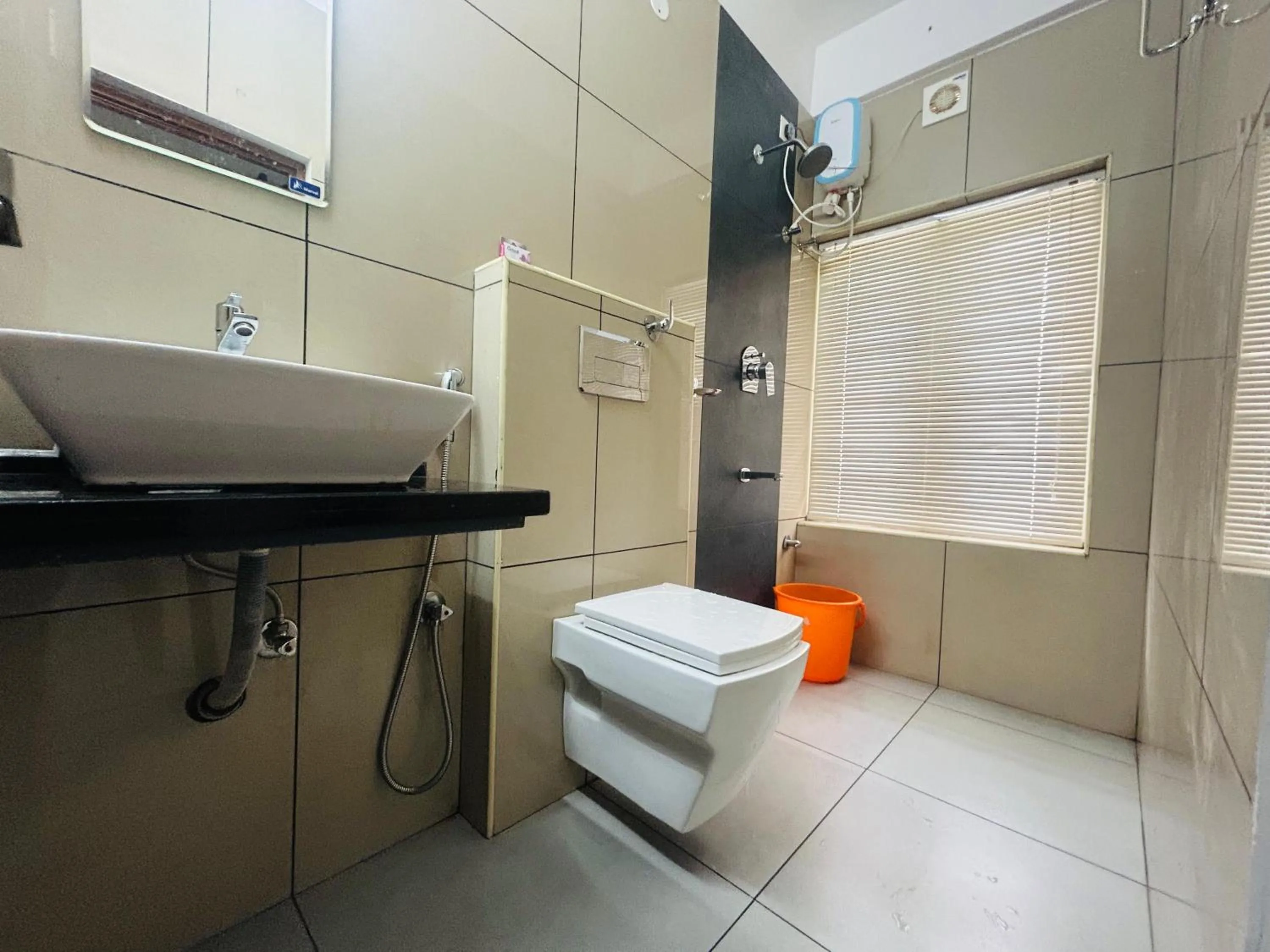 Shower in Guest West Inn Cochin