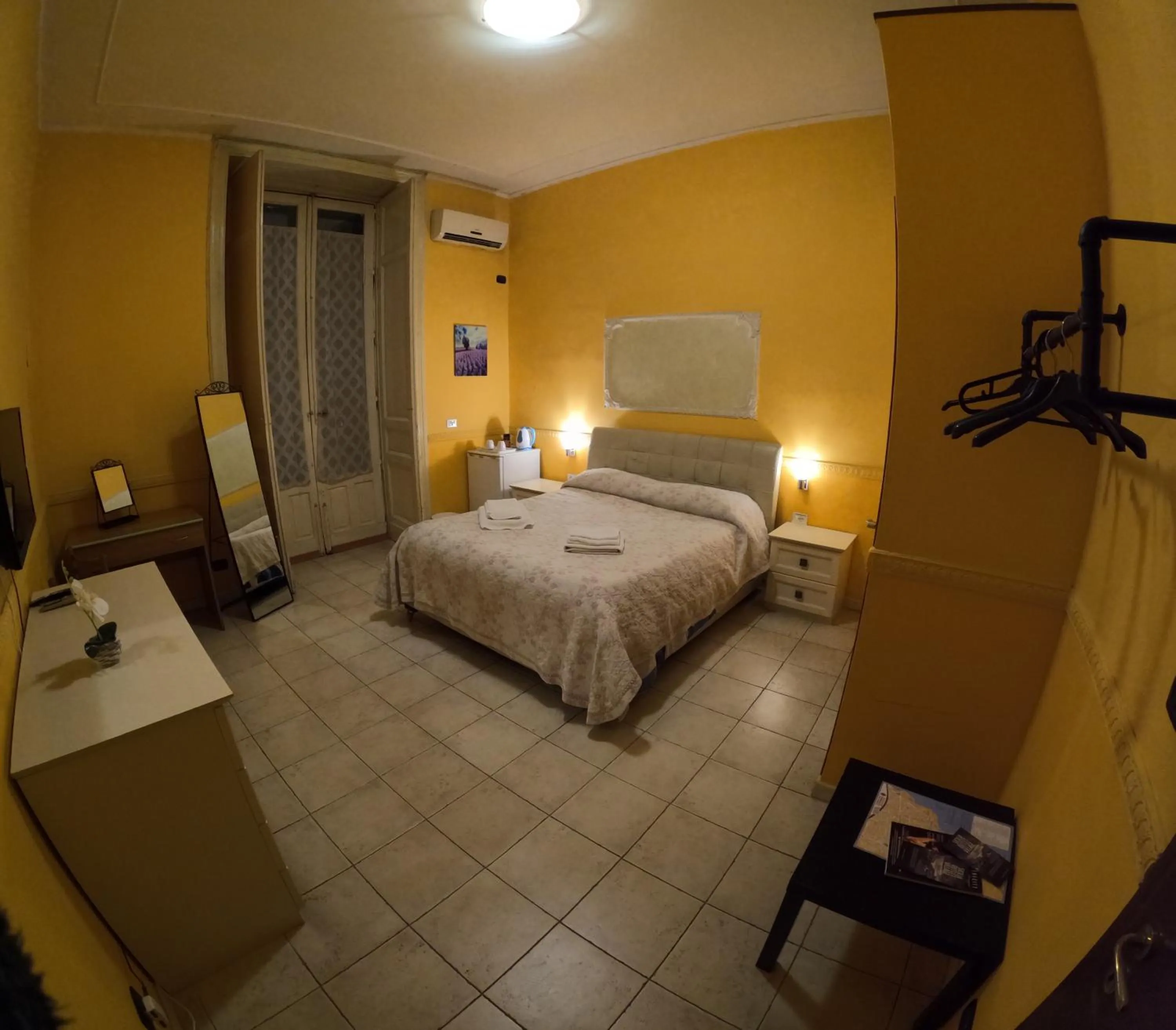 Photo of the whole room, Bed in Hotel Gorizia