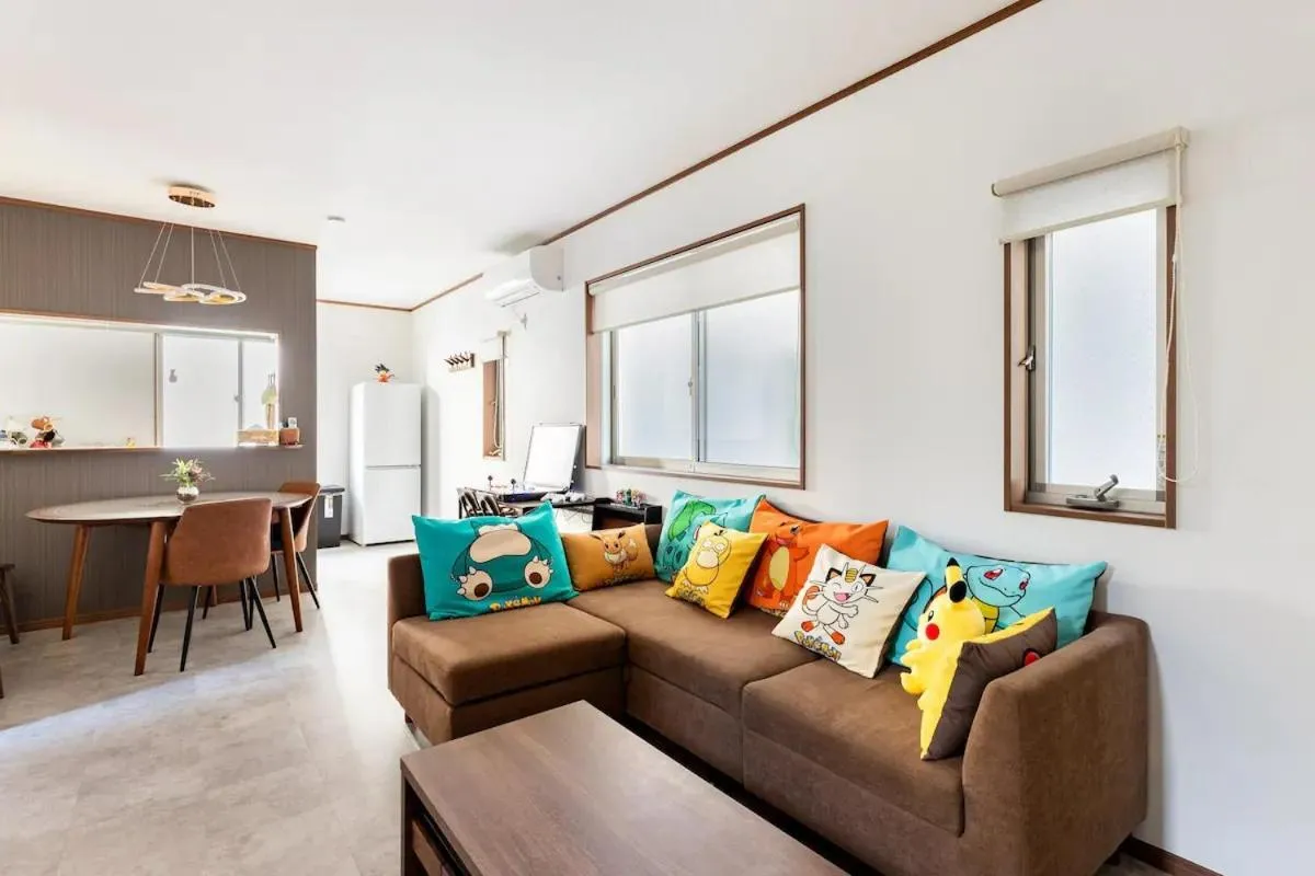 Charming New Home Launch: Direct access to Narita & Haneda Airports, Shinjuku, and Disneyland; Close to Asakusa & Akihabara!